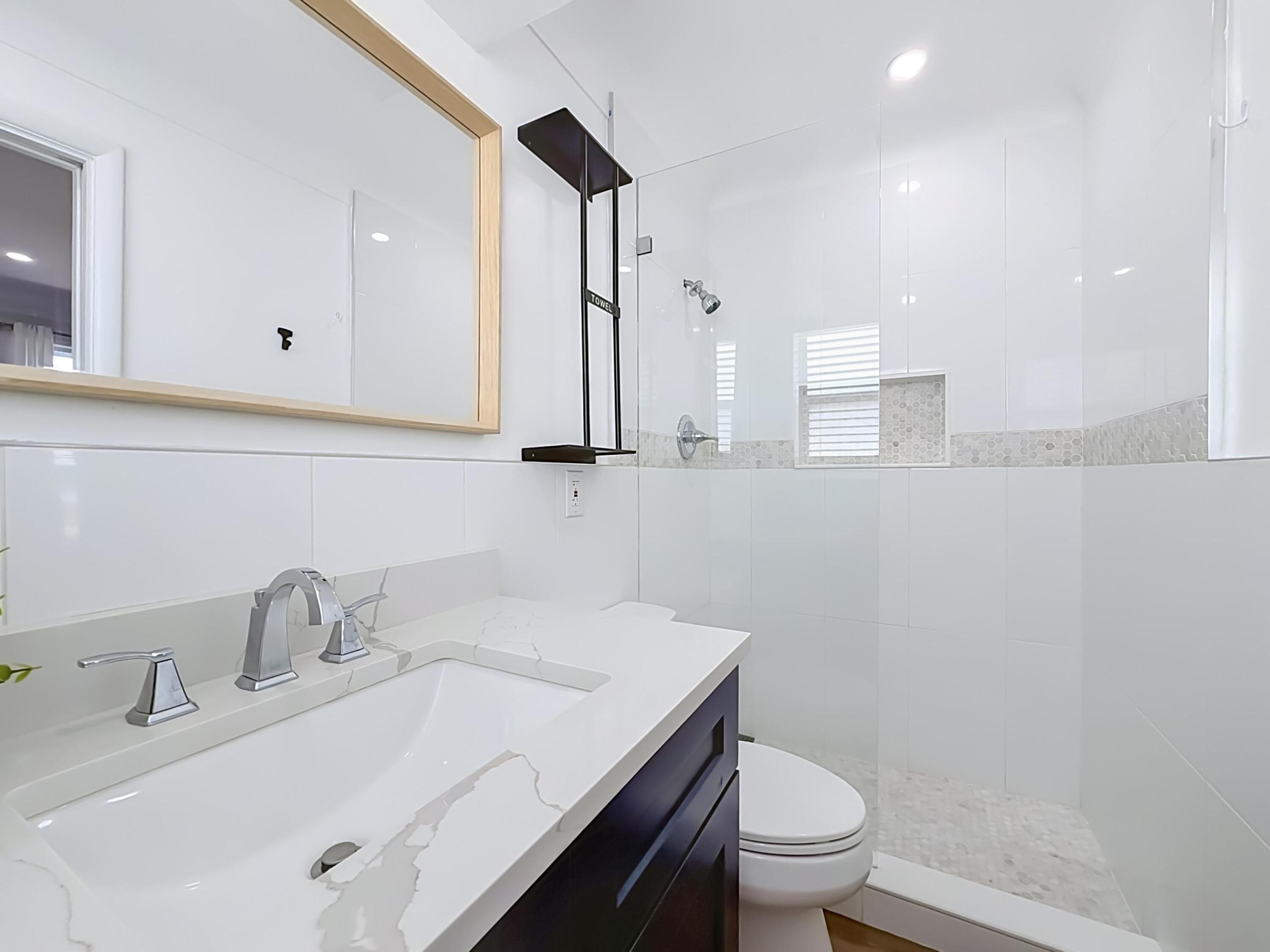1950 NE 30th, Lighthouse Point FL 33064