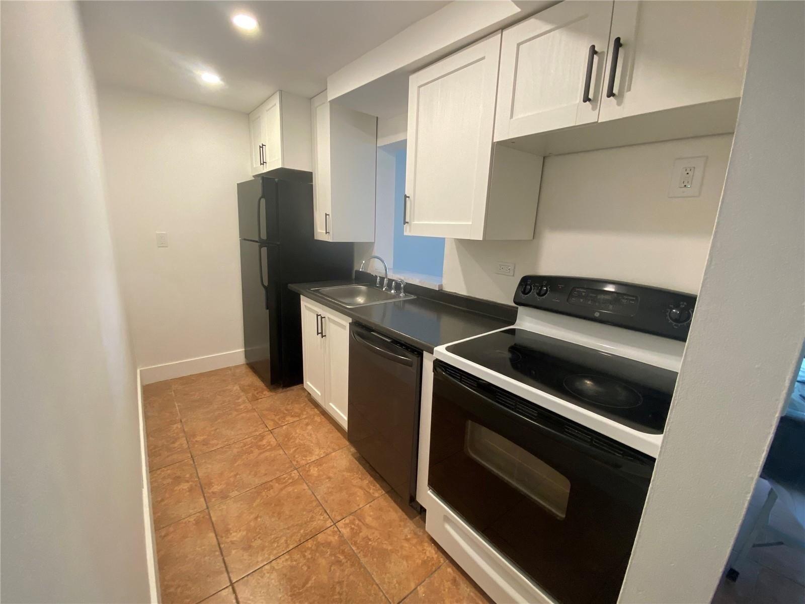 1740 NW N River #319, Miami FL 33125