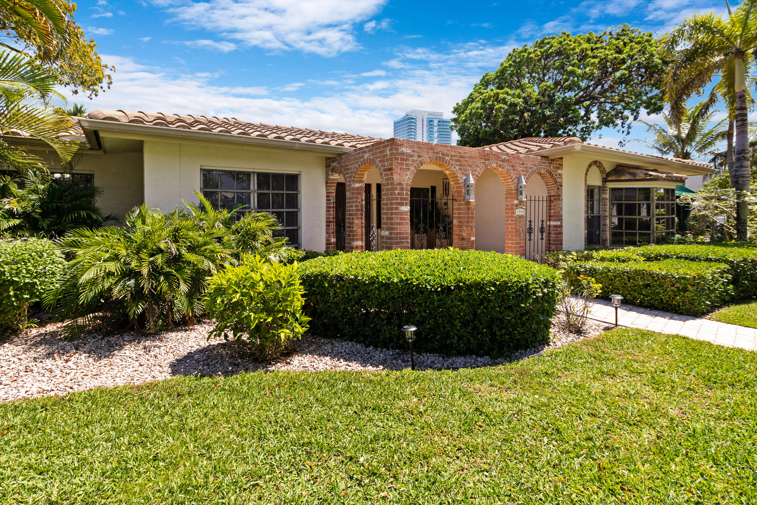 1350 W Terra Mar, Pompano Beach FL 33062