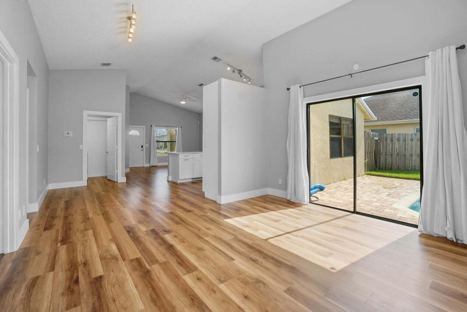 6216 Mullin, Jupiter FL 33458