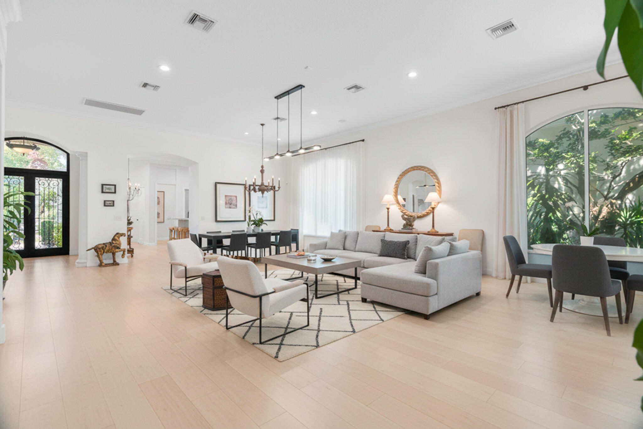 7886 Villa D Este, Delray Beach FL 33446