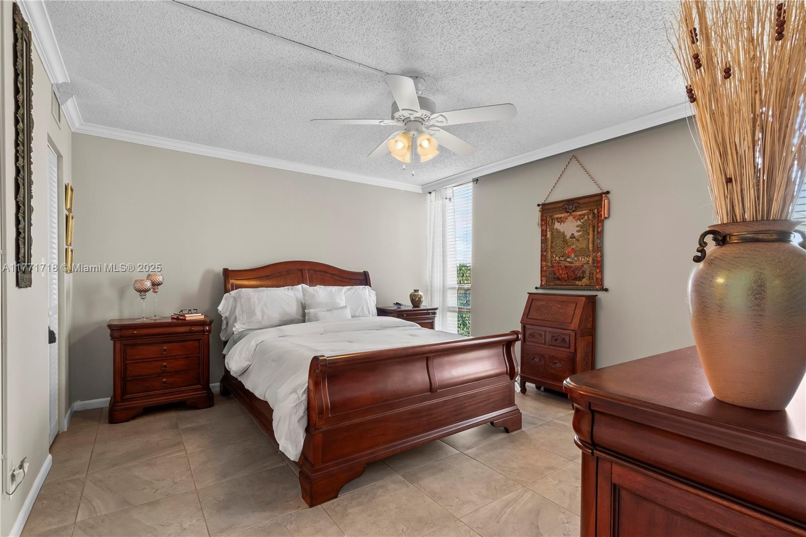 4800 Bayview #402, Fort Lauderdale FL 33308