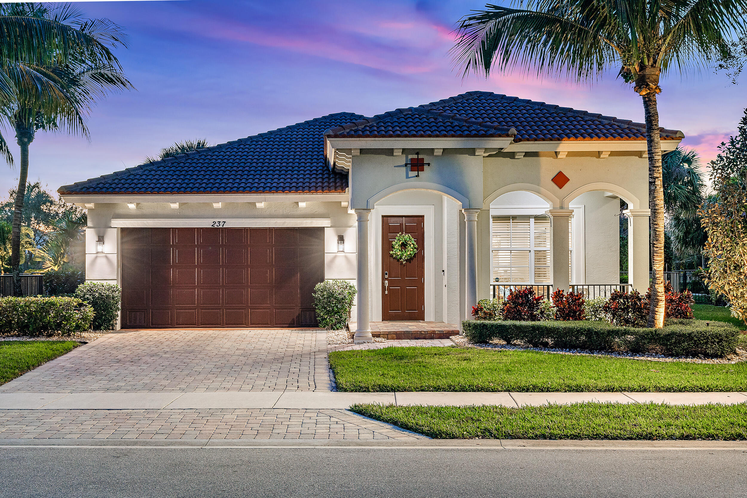 237 Porgee Rock, Jupiter FL 33458
