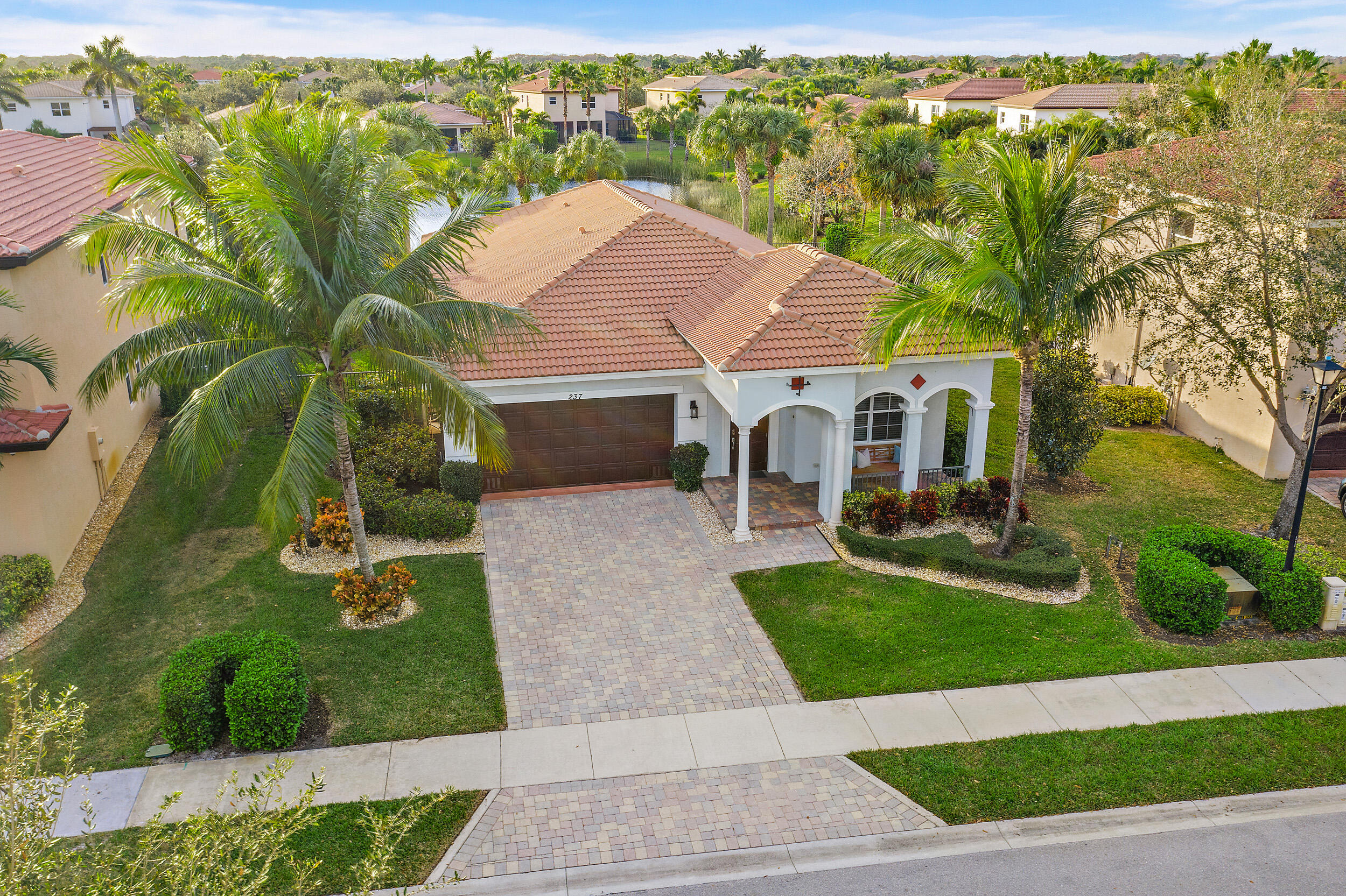 237 Porgee Rock, Jupiter FL 33458