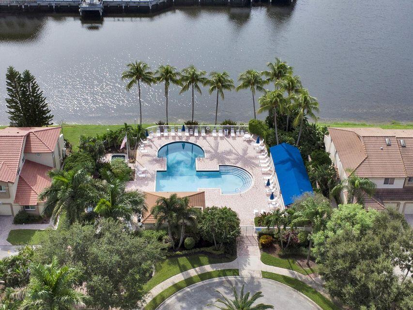 6703 Via Regina, Boca Raton FL 33433