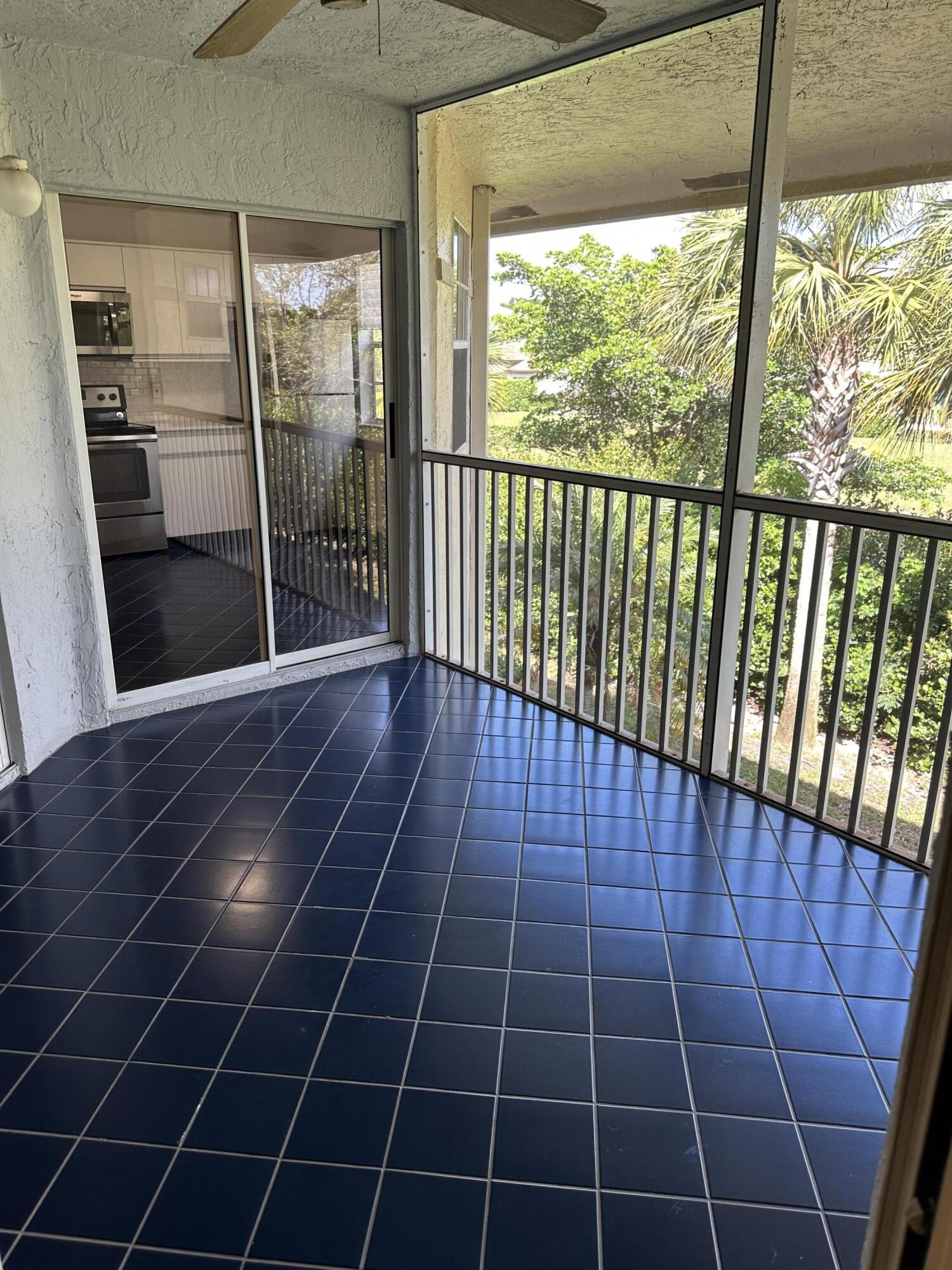 6703 Via Regina, Boca Raton FL 33433