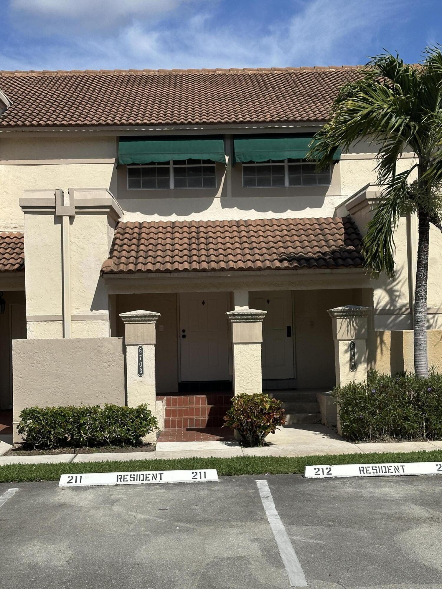 6703 Via Regina, Boca Raton FL 33433