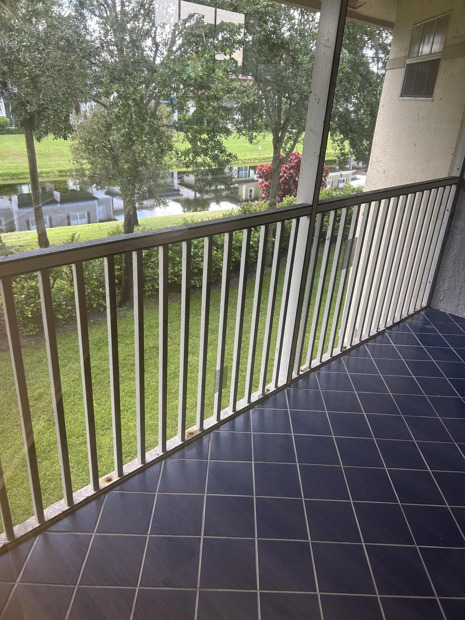 6703 Via Regina, Boca Raton FL 33433