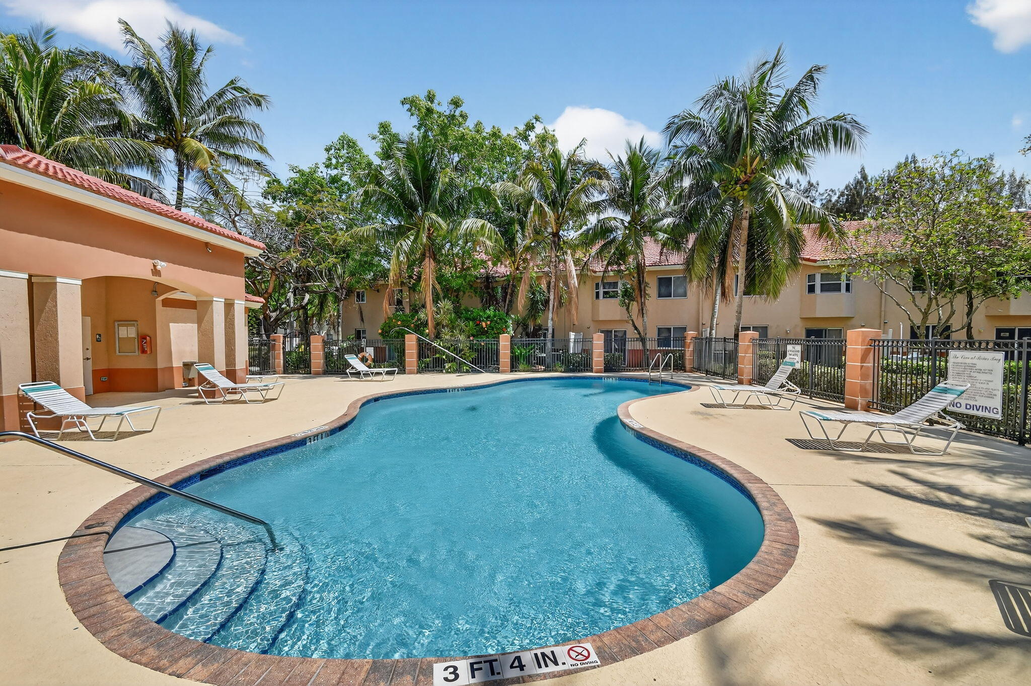 3790 N Jog #203, West Palm Beach FL 33411