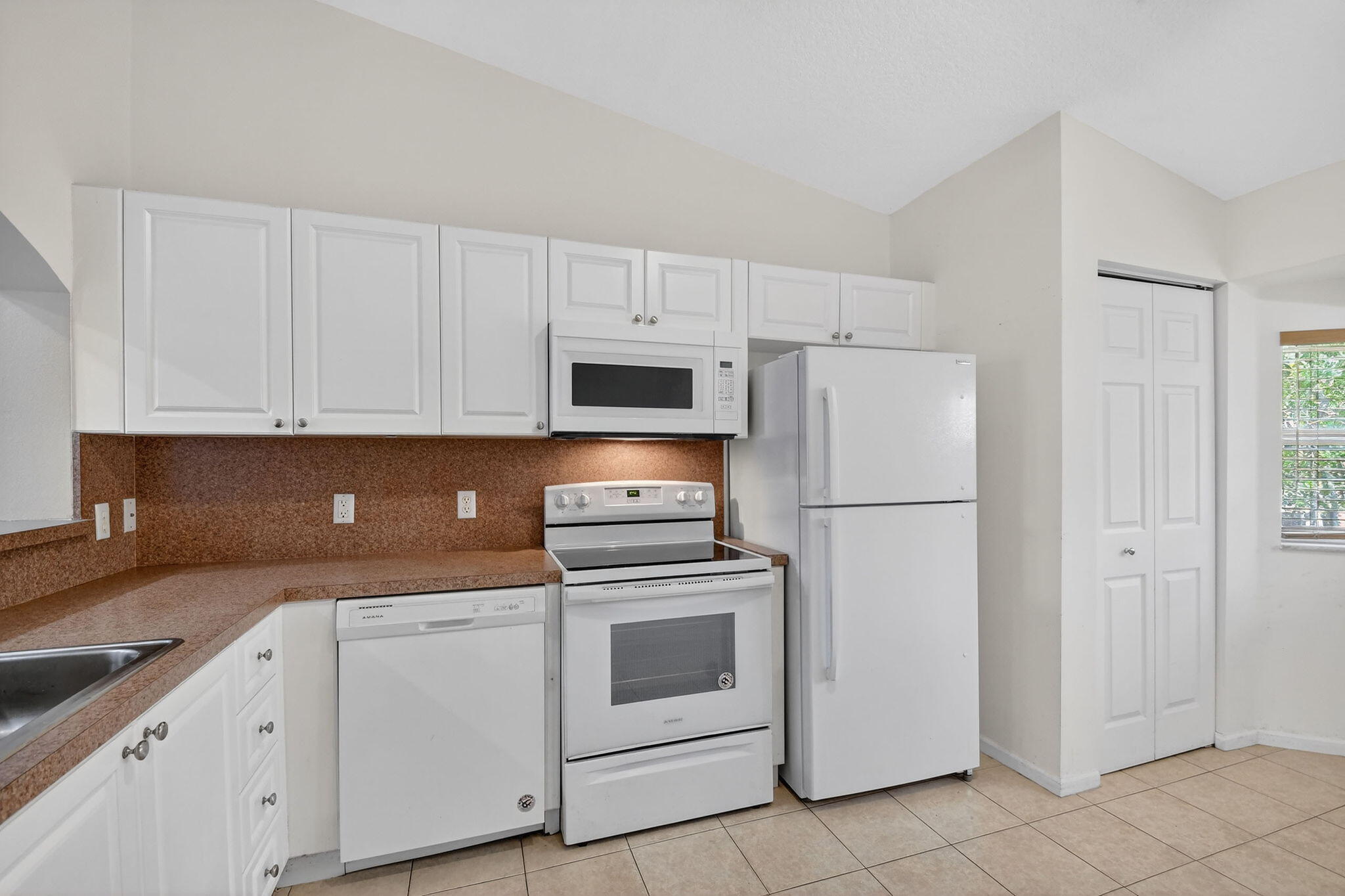 3790 N Jog #203, West Palm Beach FL 33411