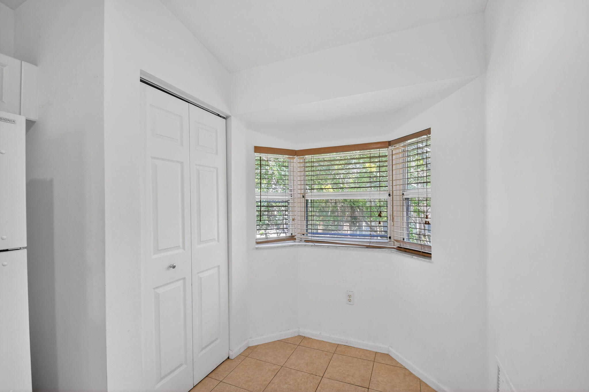 3790 N Jog #203, West Palm Beach FL 33411