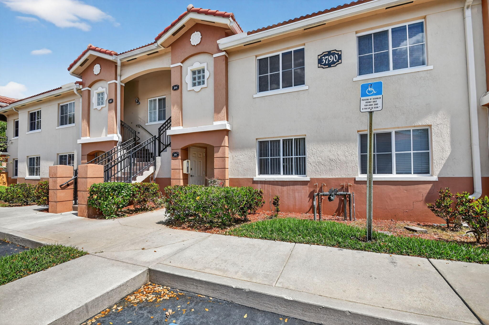 3790 N Jog #203, West Palm Beach FL 33411