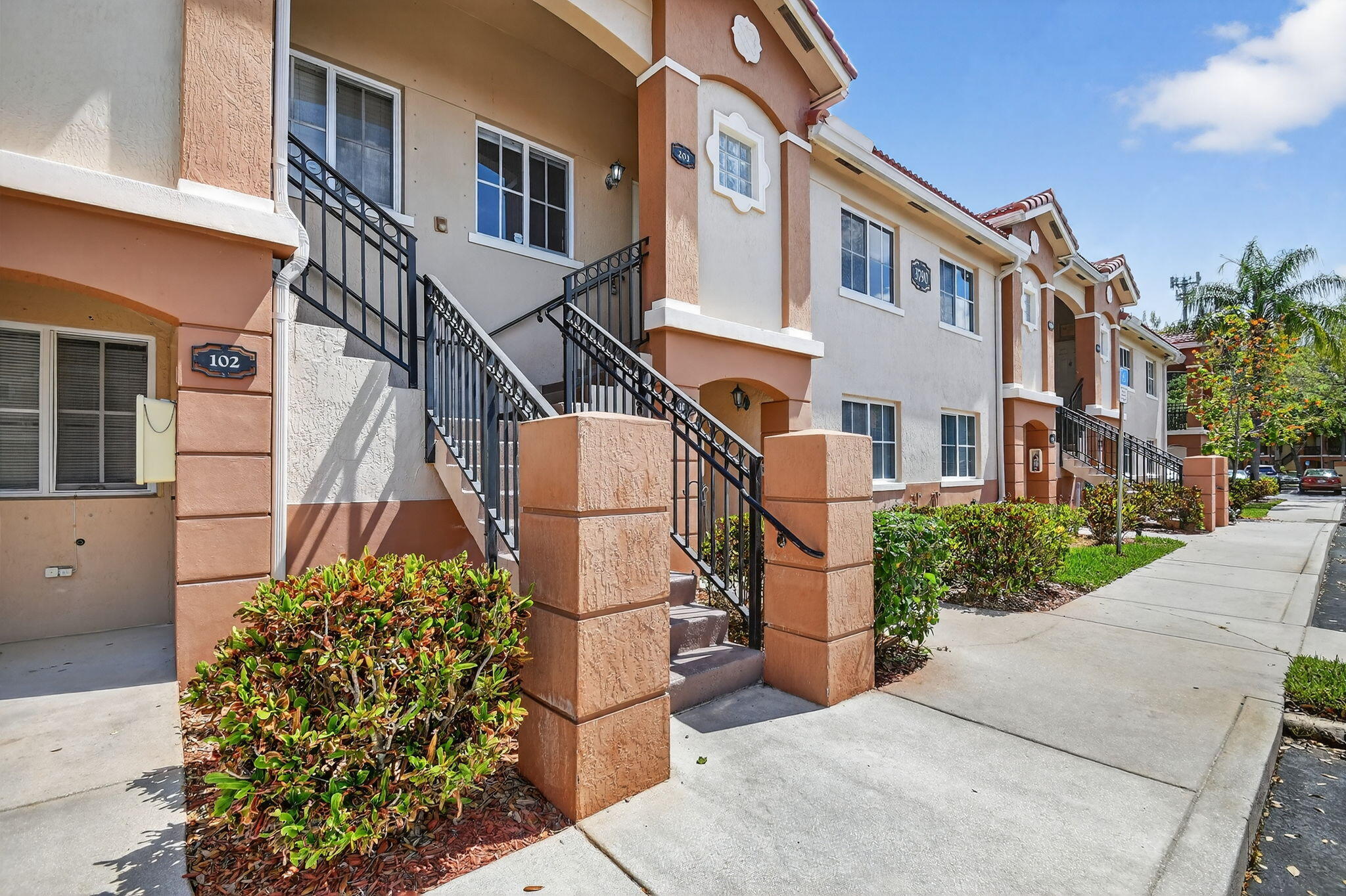 3790 N Jog #203, West Palm Beach FL 33411