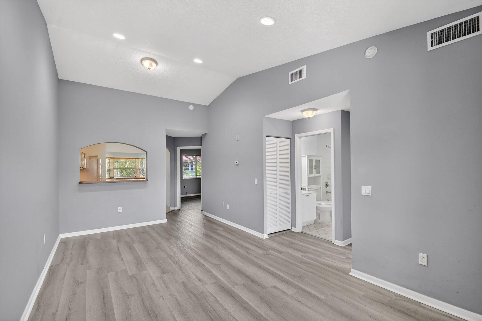 3790 N Jog #203, West Palm Beach FL 33411
