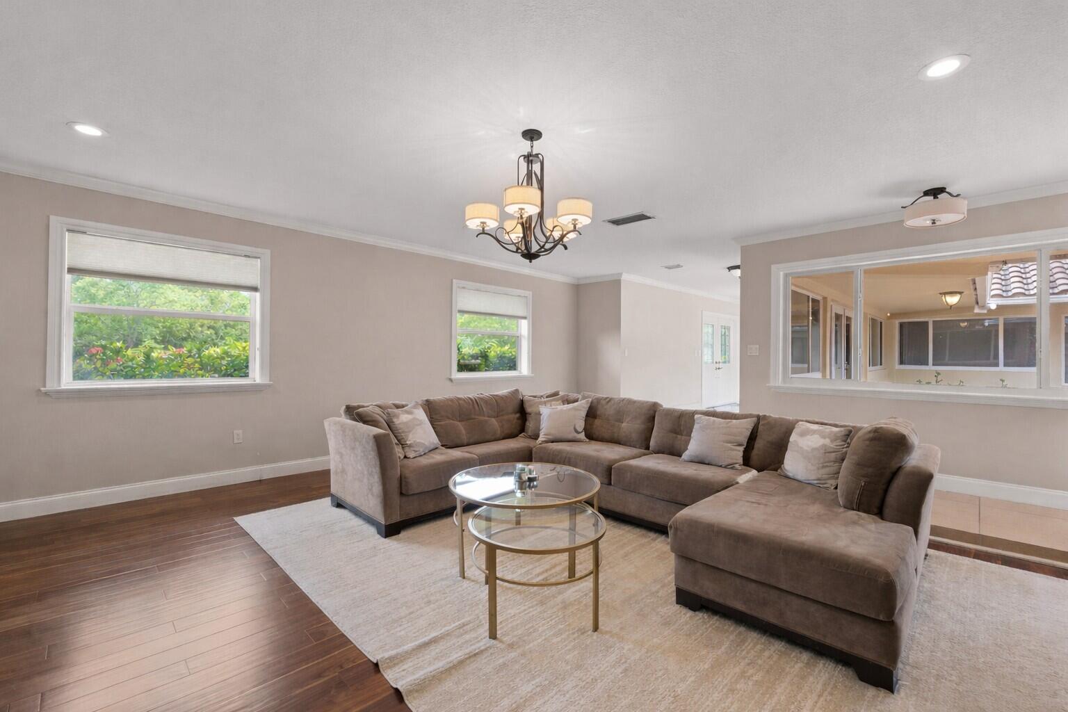 5701 SW 136th, Miami FL 33156