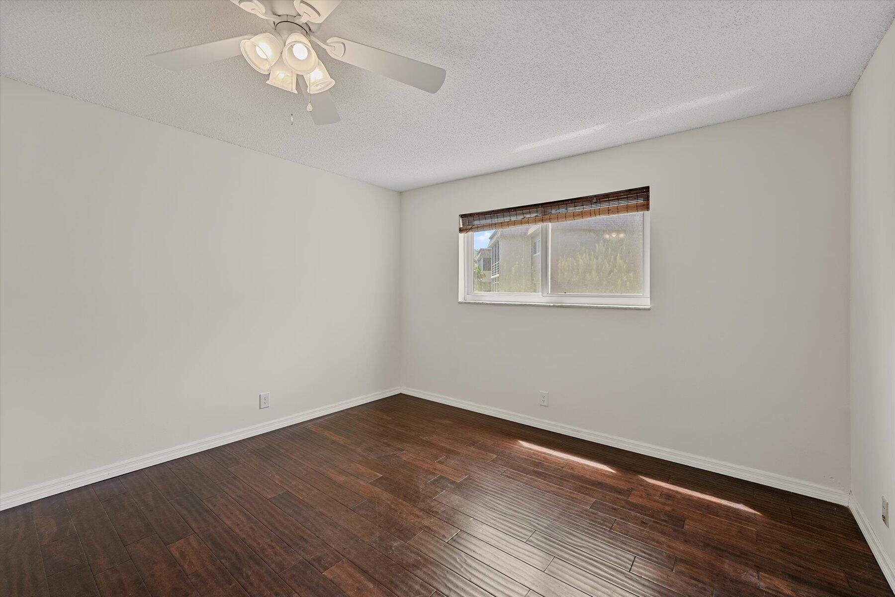 719 Lori #204, Palm Springs FL 33461