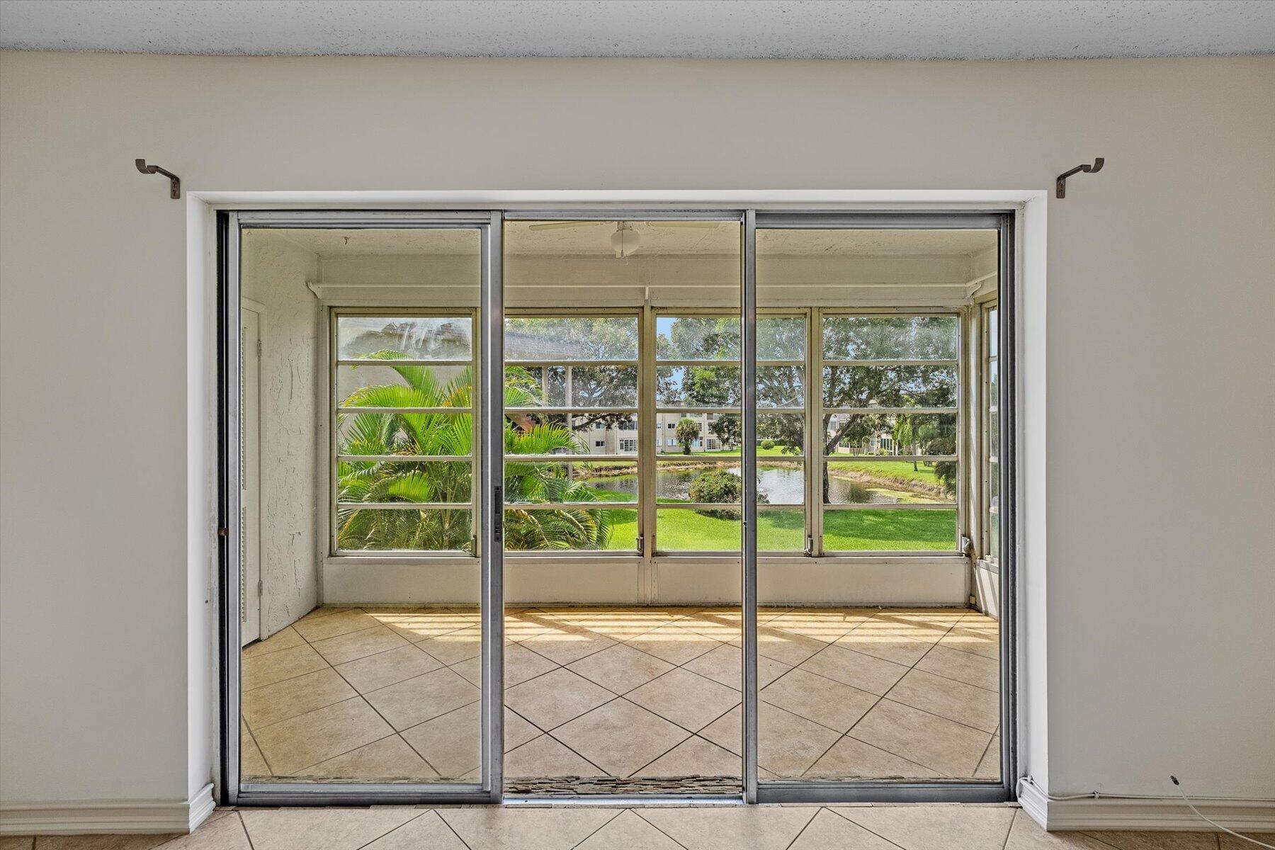 719 Lori #204, Palm Springs FL 33461