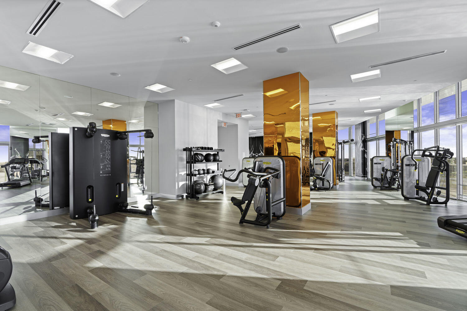 2000 Metropica #2107, Sunrise FL 33323