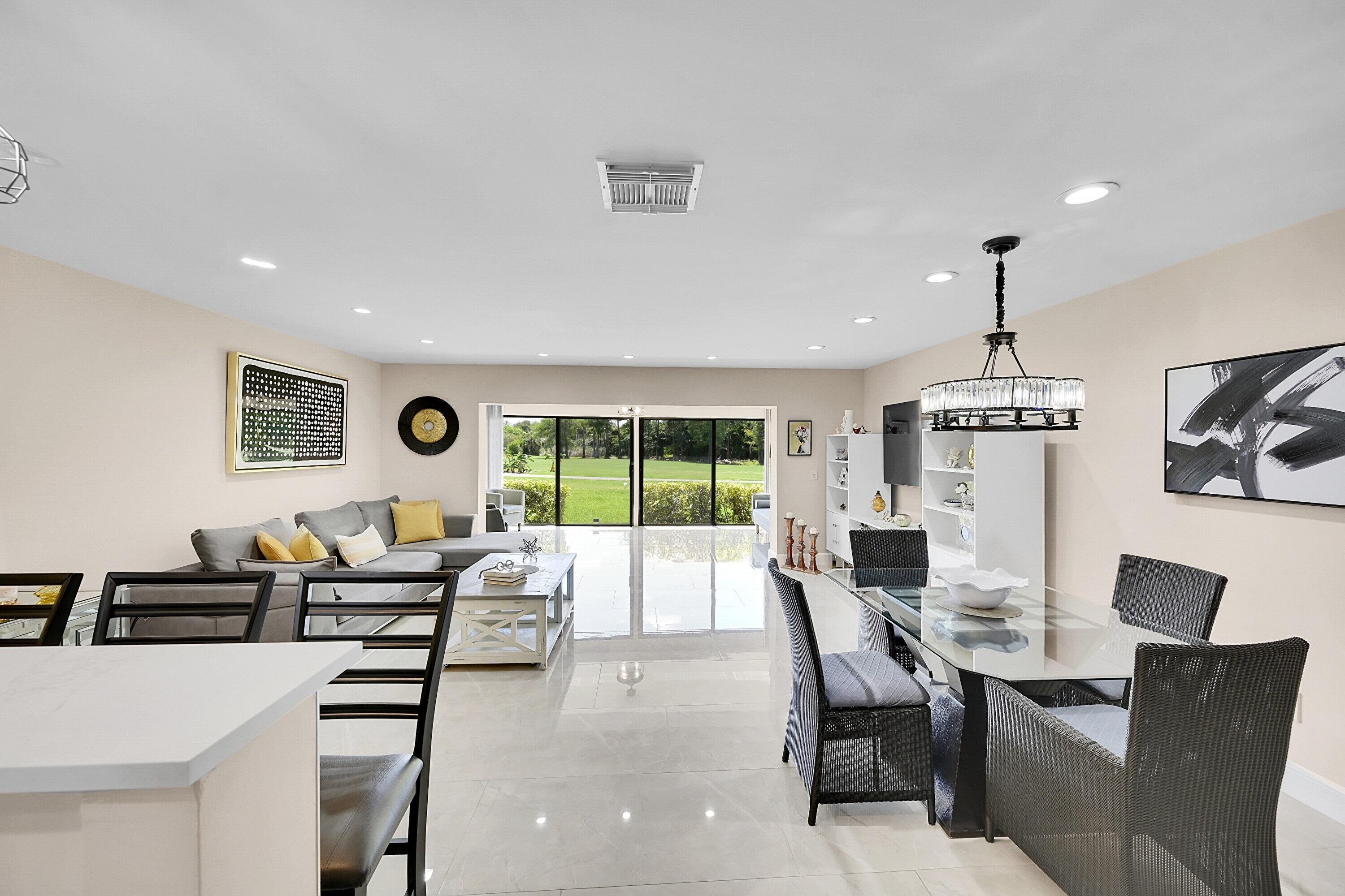 21207 Lago, Boca Raton FL 33433