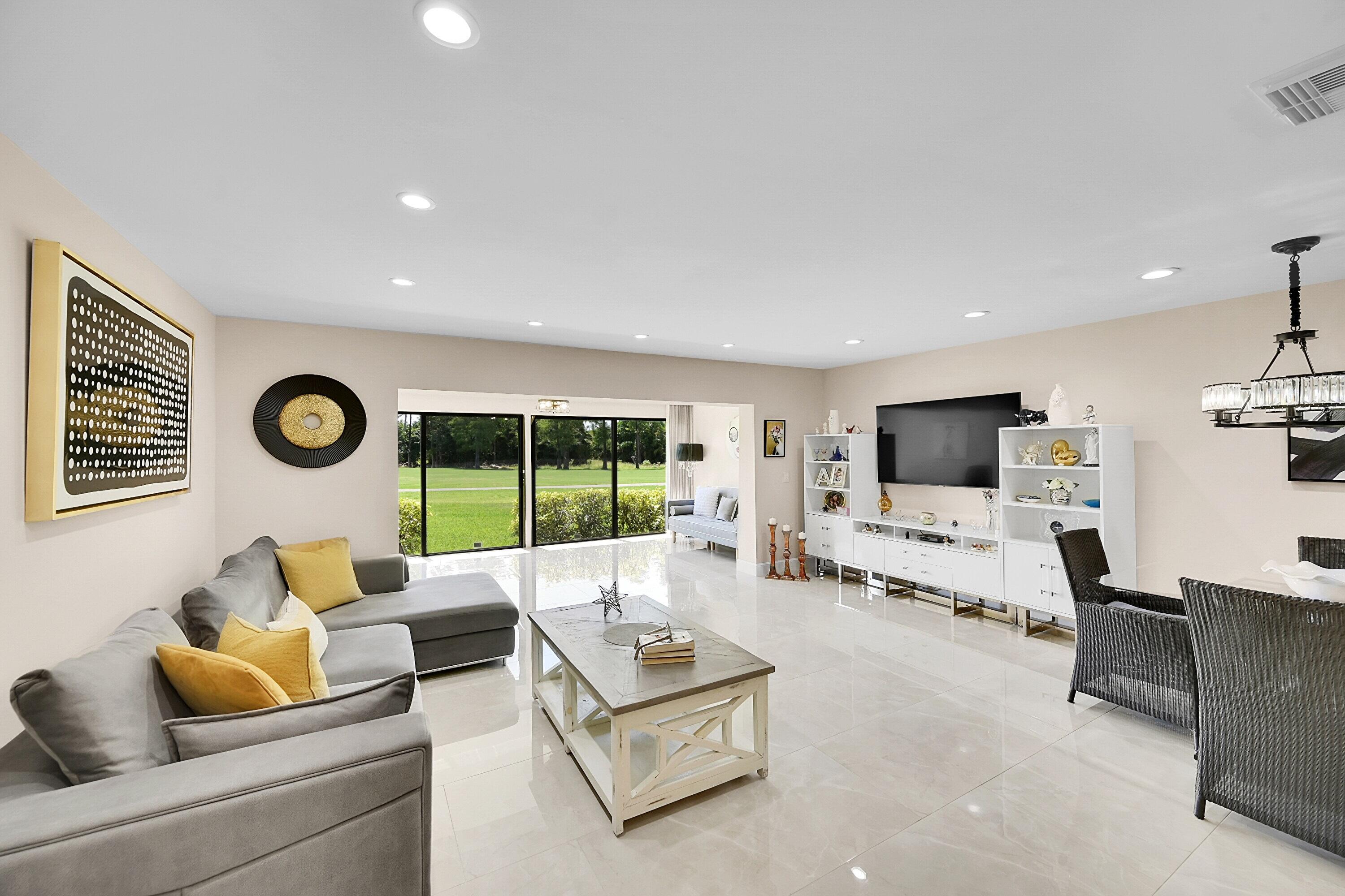 21207 Lago, Boca Raton FL 33433