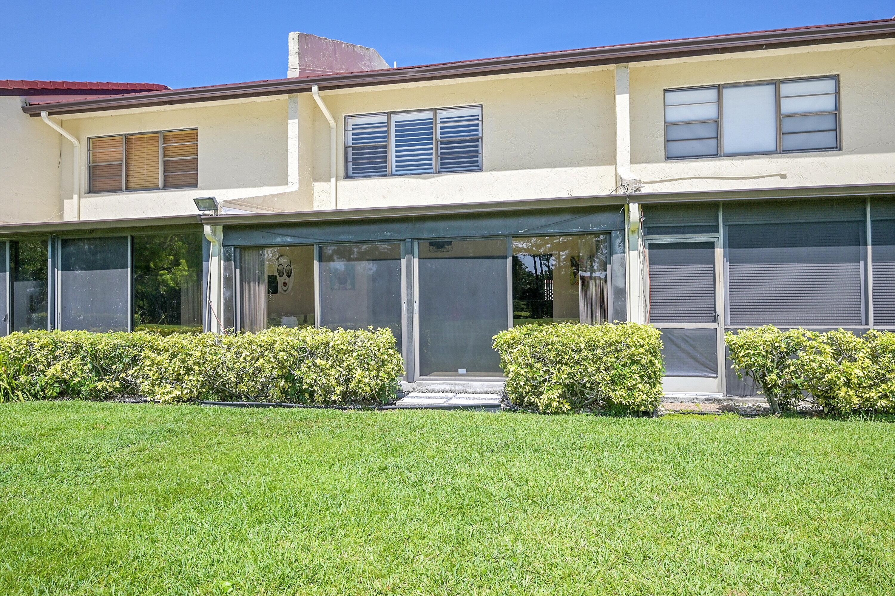21207 Lago, Boca Raton FL 33433