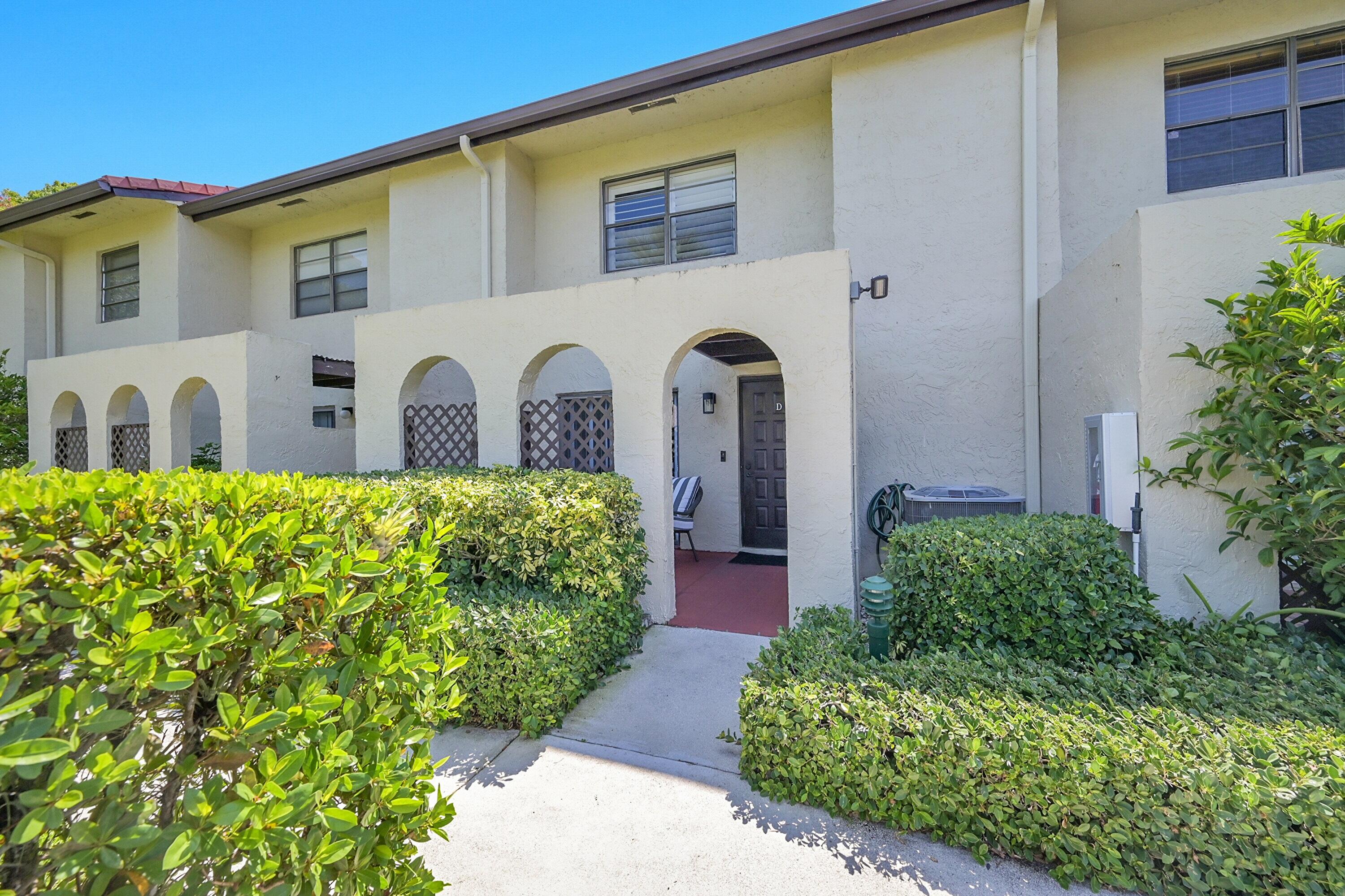 21207 Lago, Boca Raton FL 33433