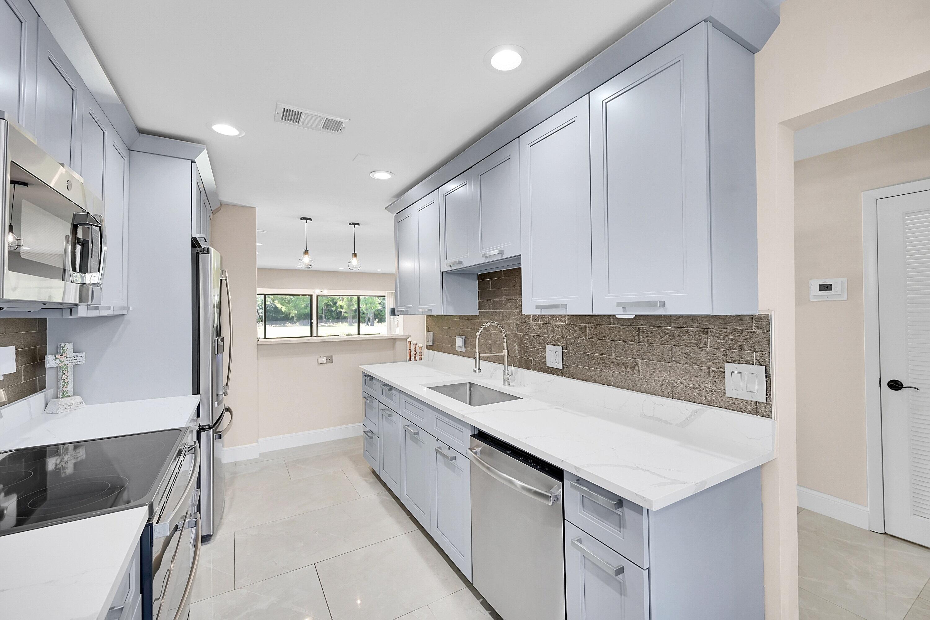 21207 Lago, Boca Raton FL 33433