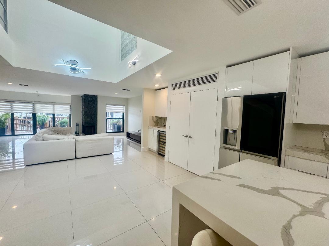 1127 Boca Cove, Highland Beach FL 33487
