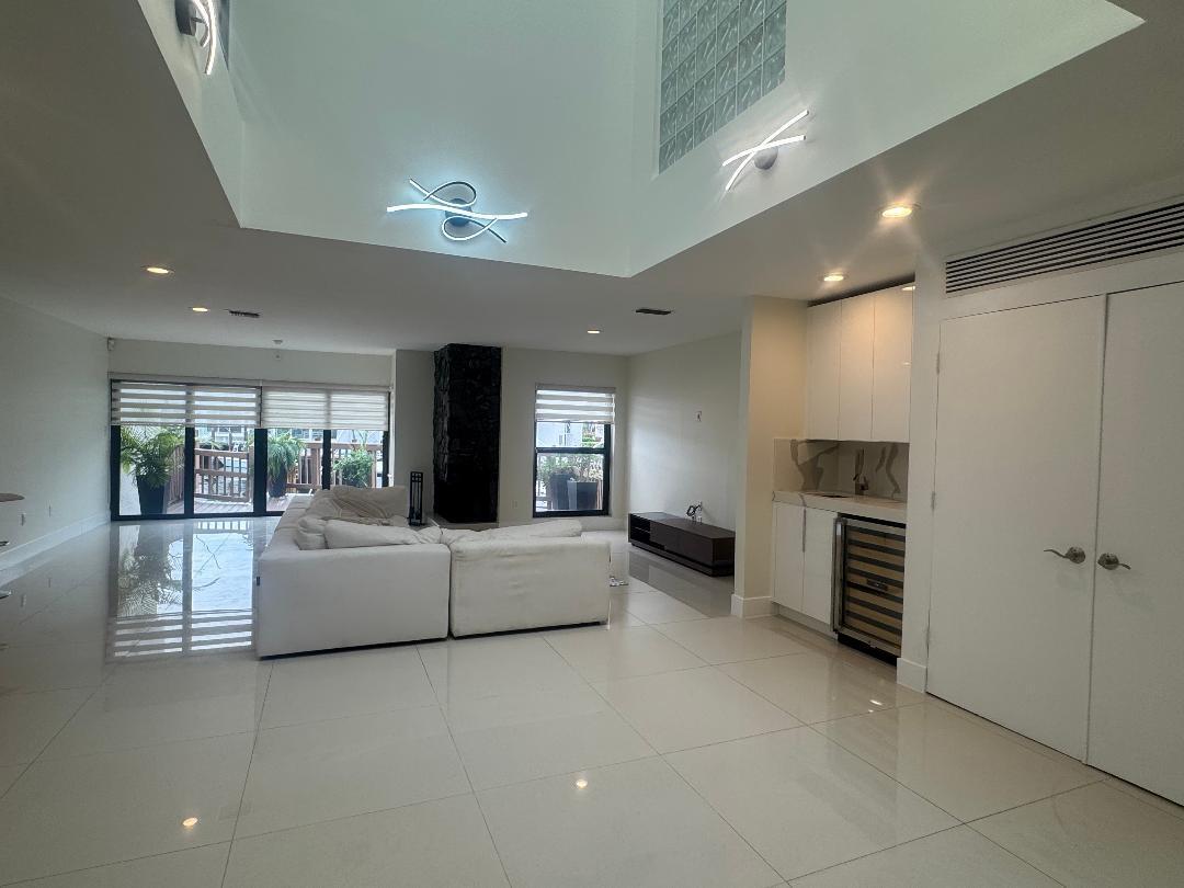 1127 Boca Cove, Highland Beach FL 33487