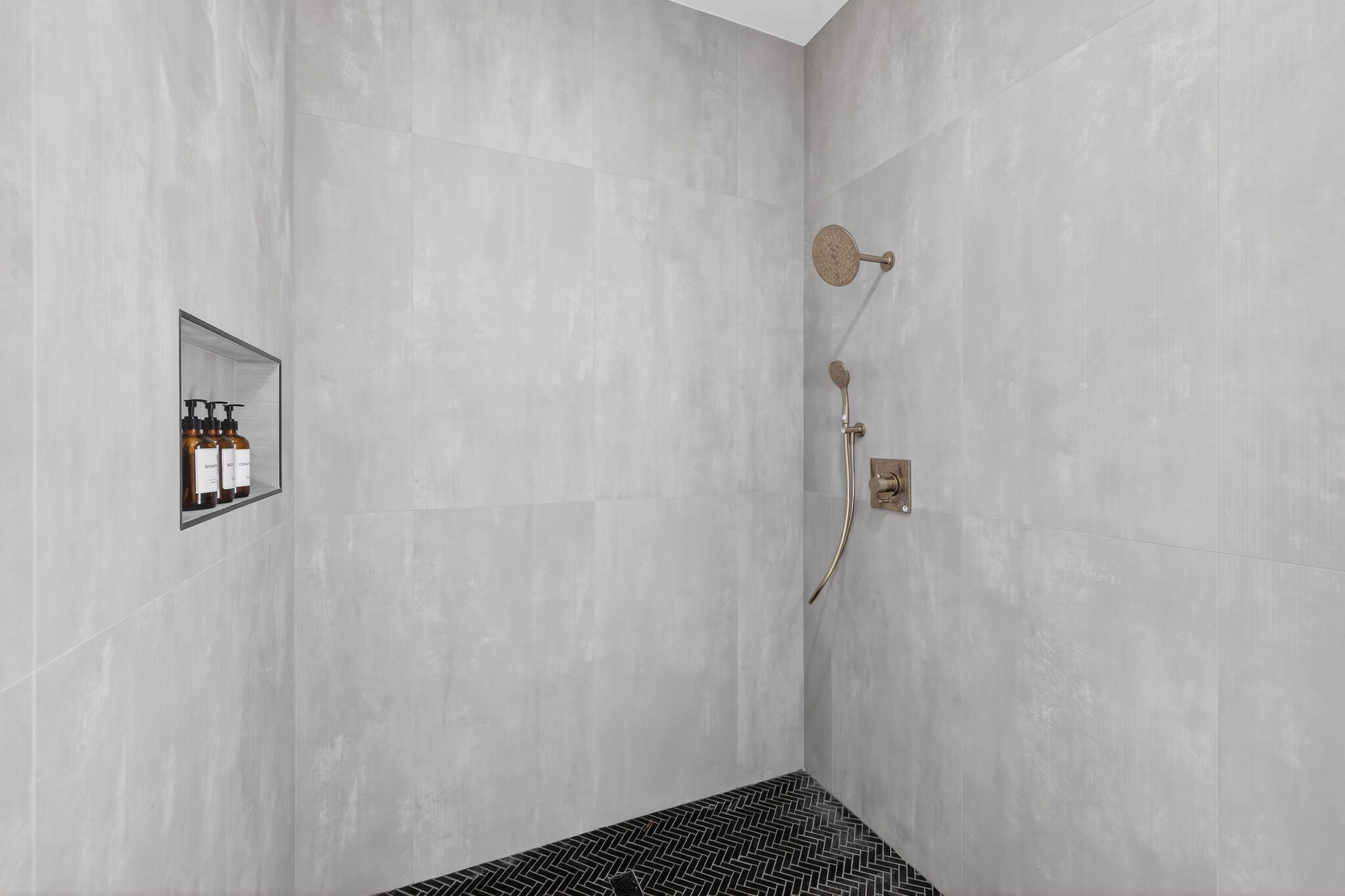 17681 Middlebrook, Boca Raton FL 33496