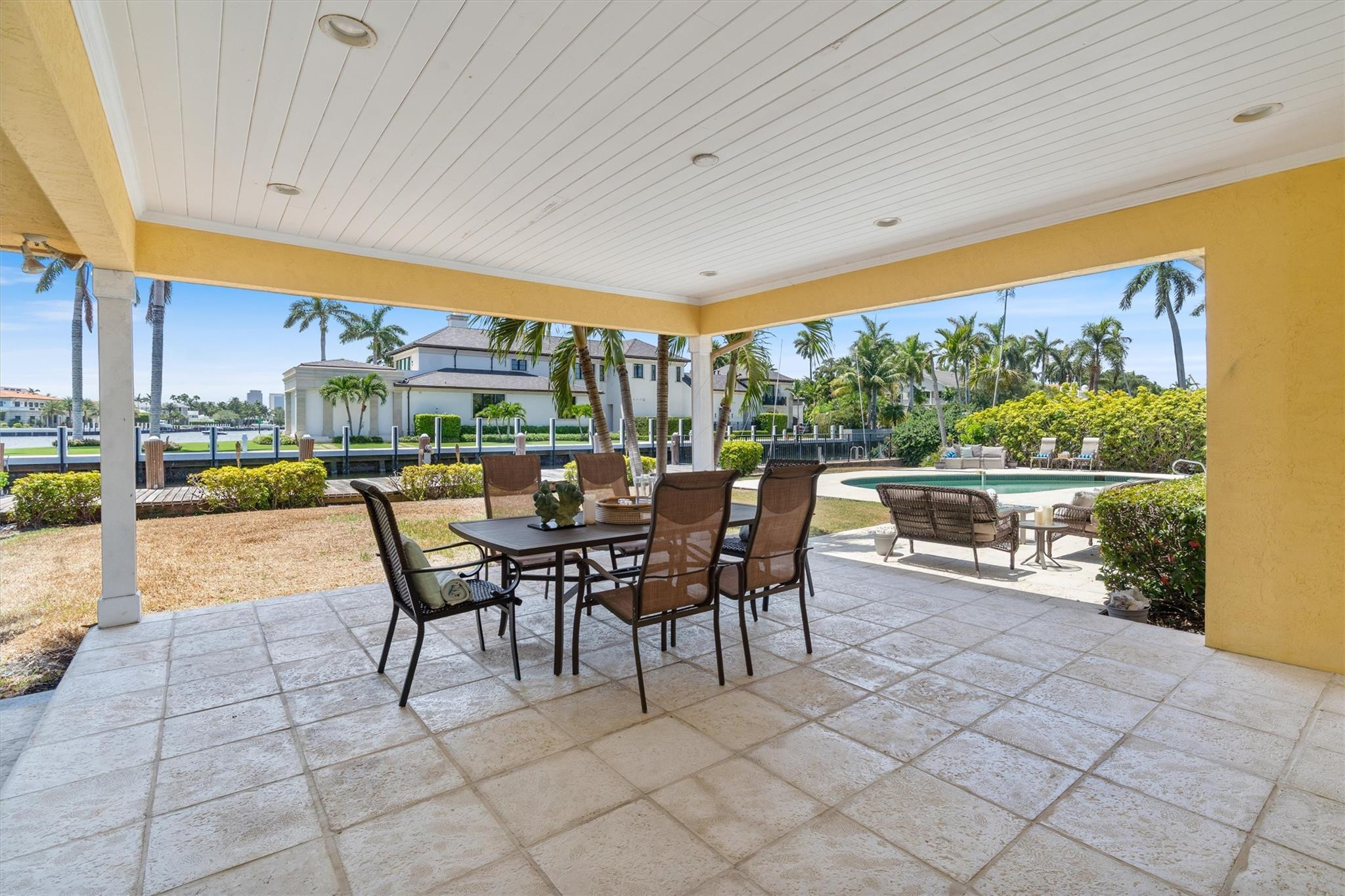 703 Royal Plaza, Fort Lauderdale FL 33301