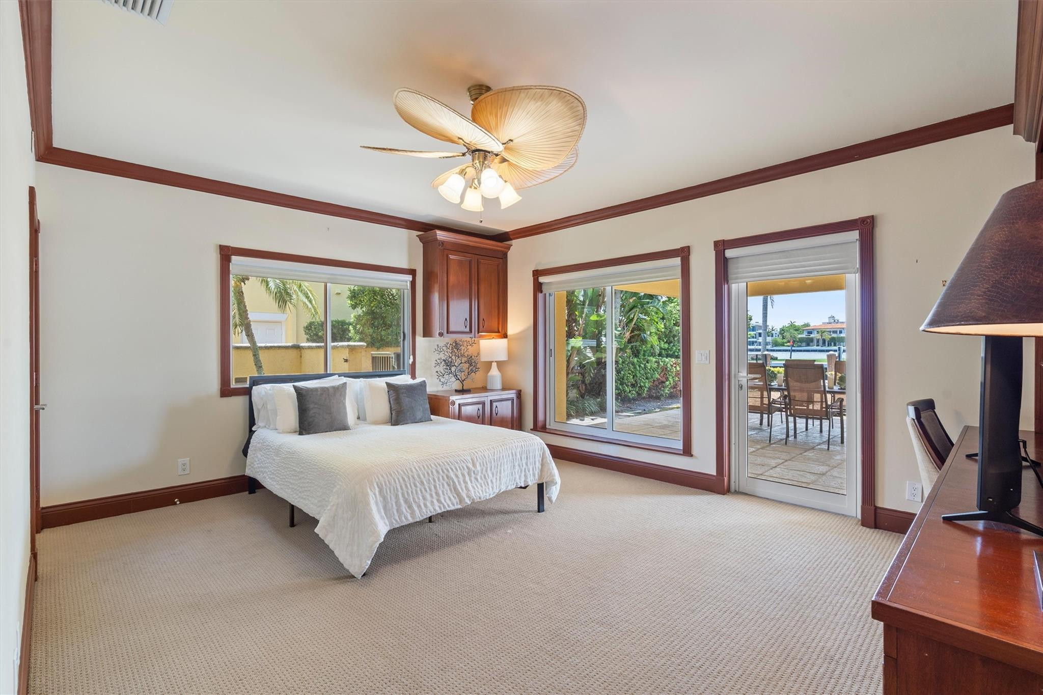 703 Royal Plaza, Fort Lauderdale FL 33301