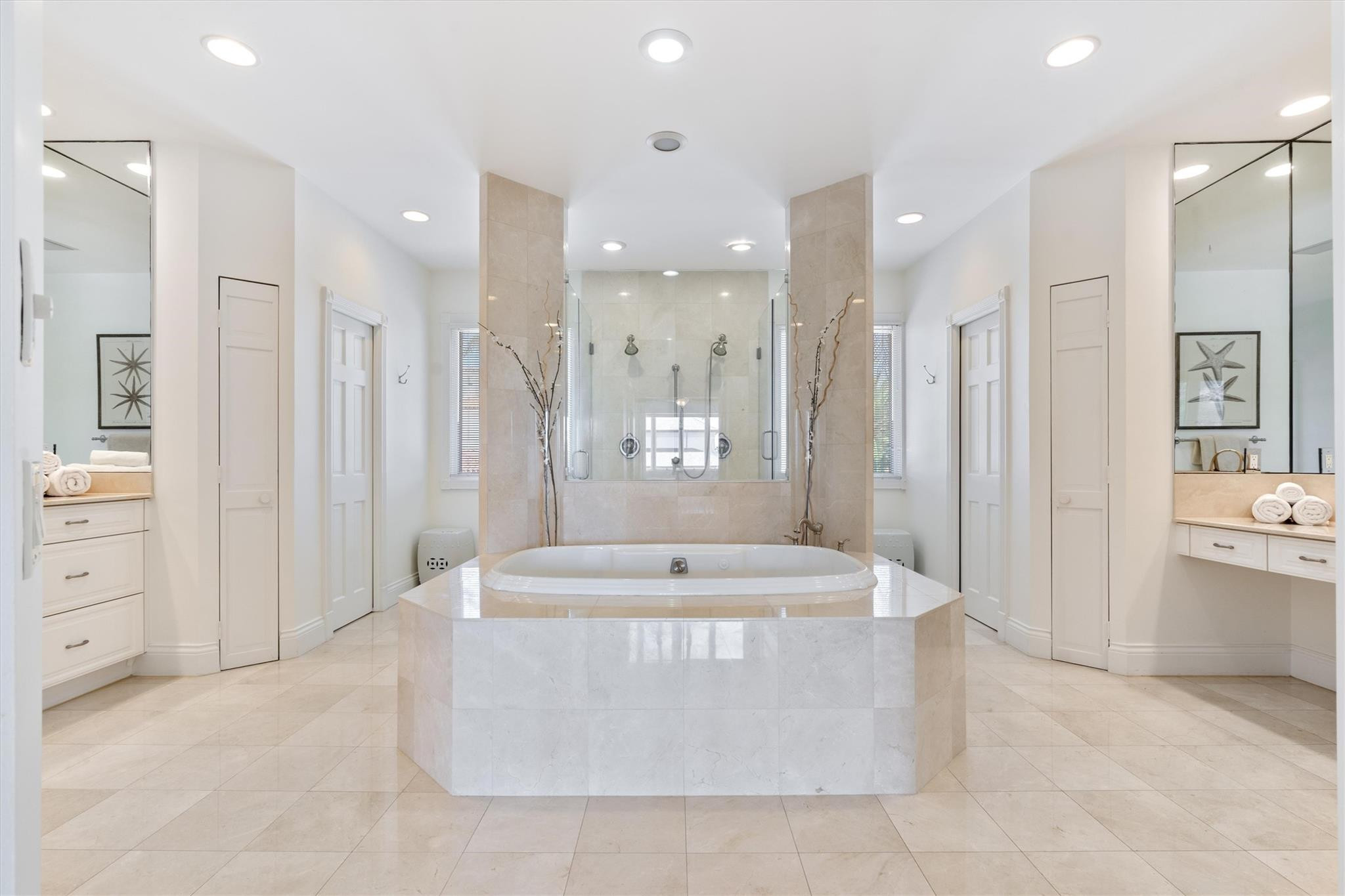 703 Royal Plaza, Fort Lauderdale FL 33301