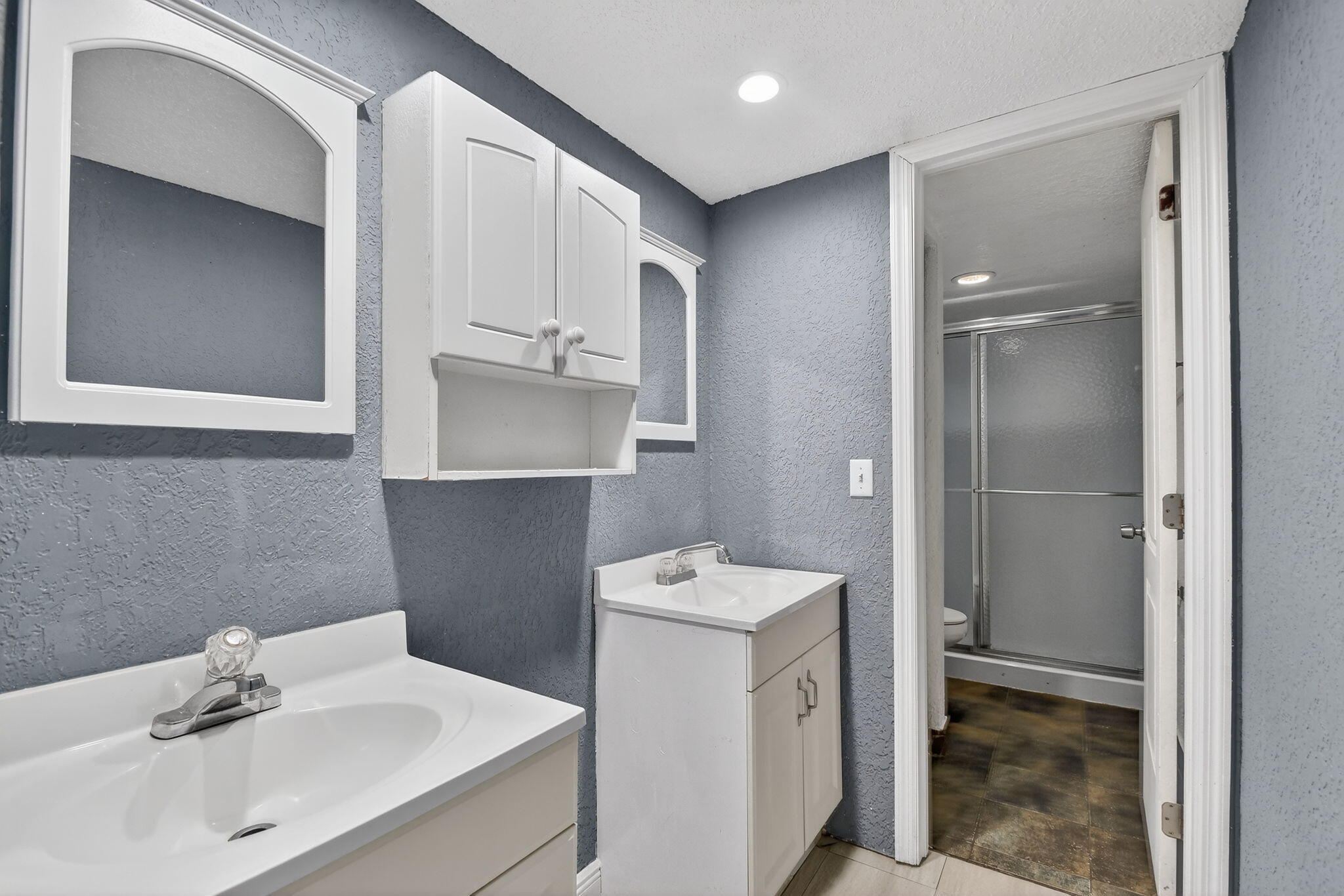 320 Woodland, Palm Springs FL 33461