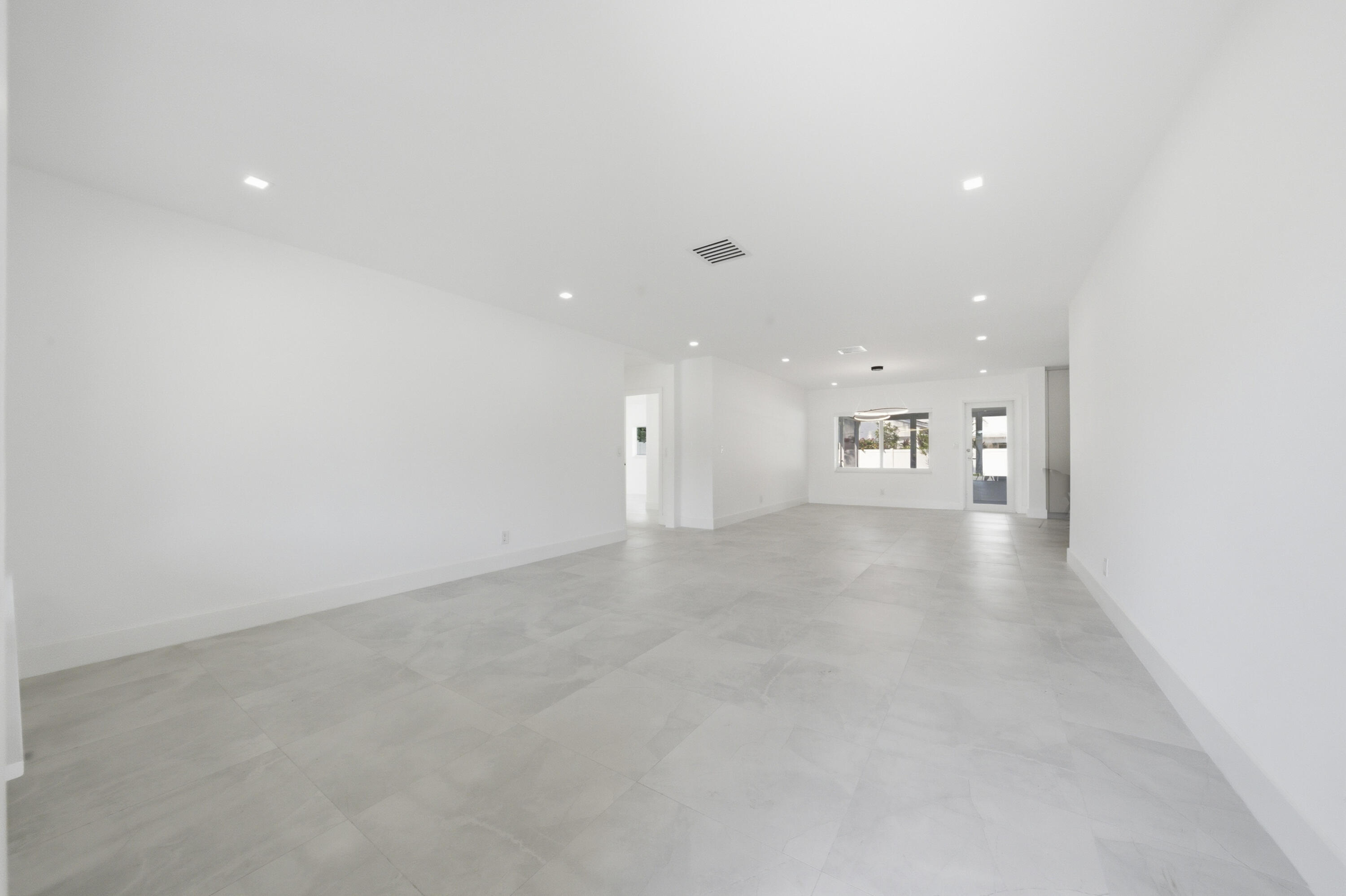 2001 NE 17th, Fort Lauderdale FL 33305