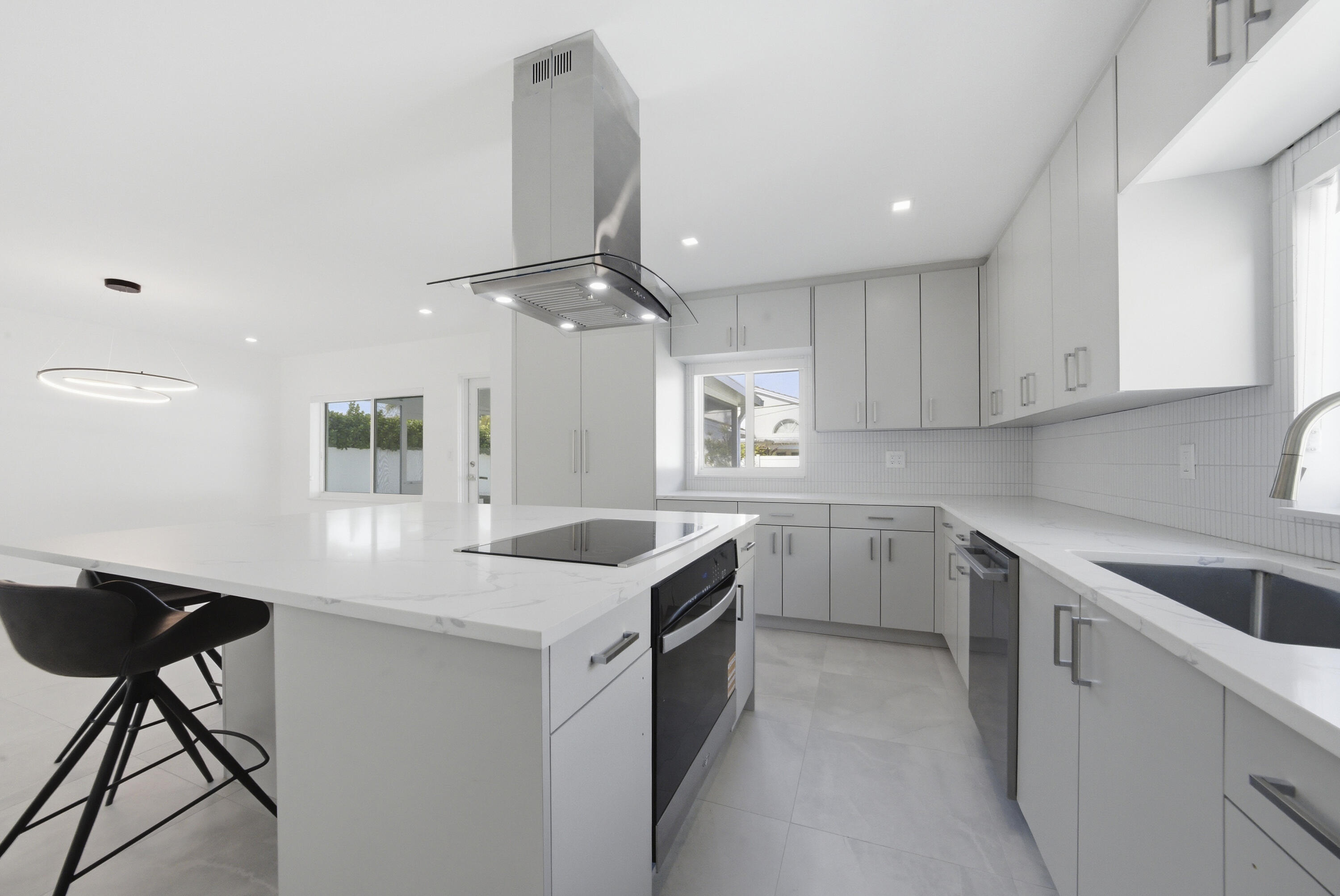 2001 NE 17th, Fort Lauderdale FL 33305