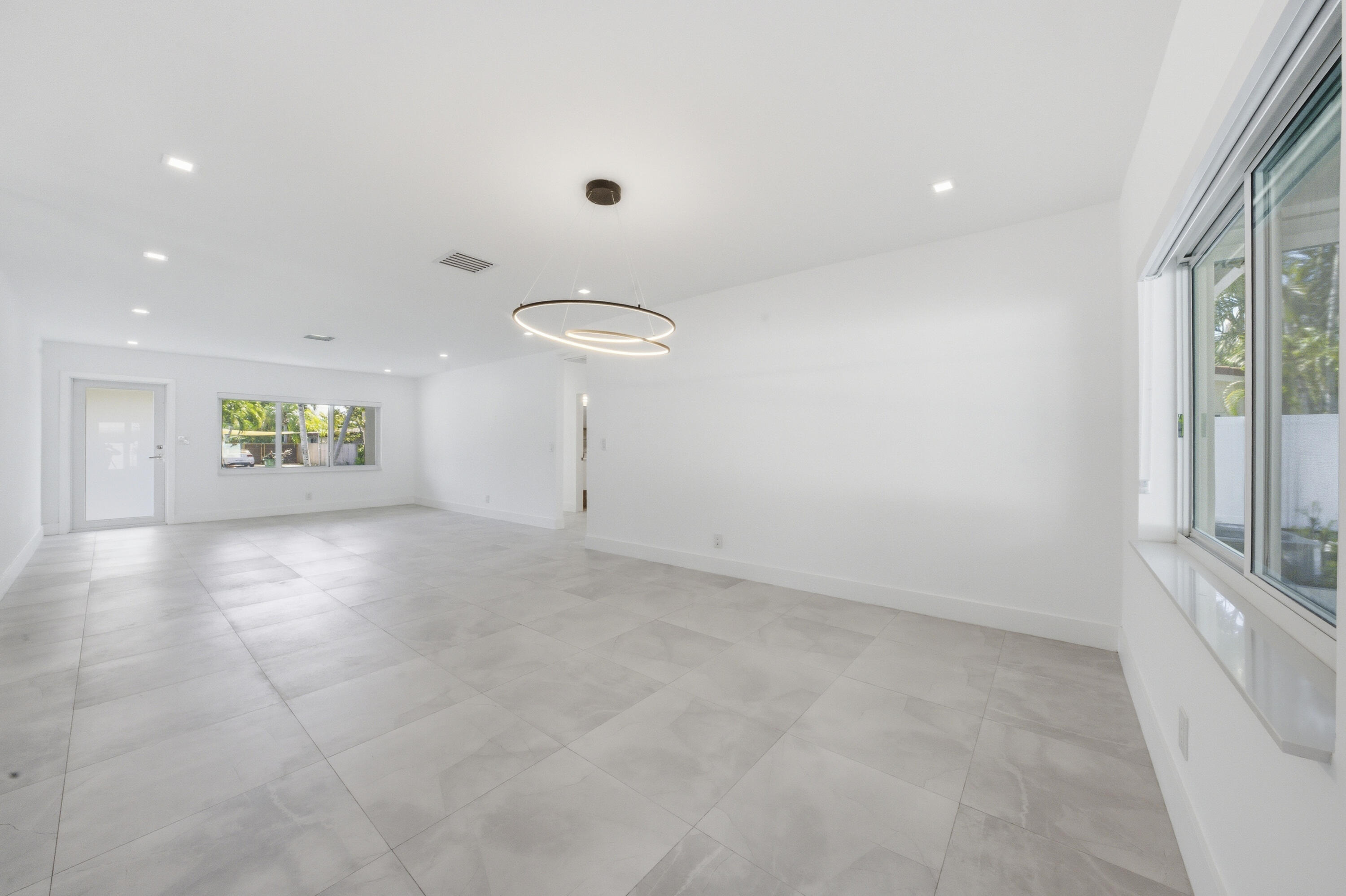 2001 NE 17th, Fort Lauderdale FL 33305