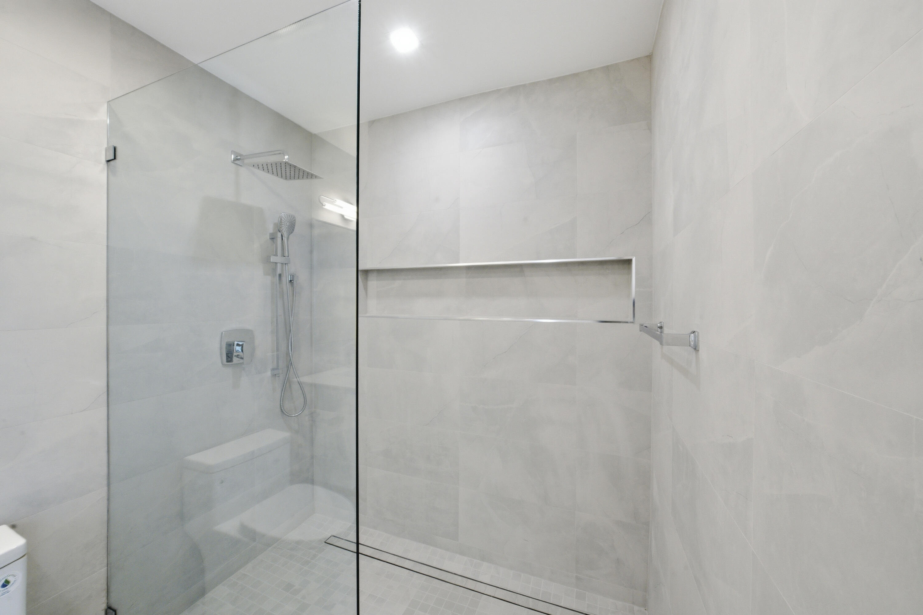2001 NE 17th, Fort Lauderdale FL 33305