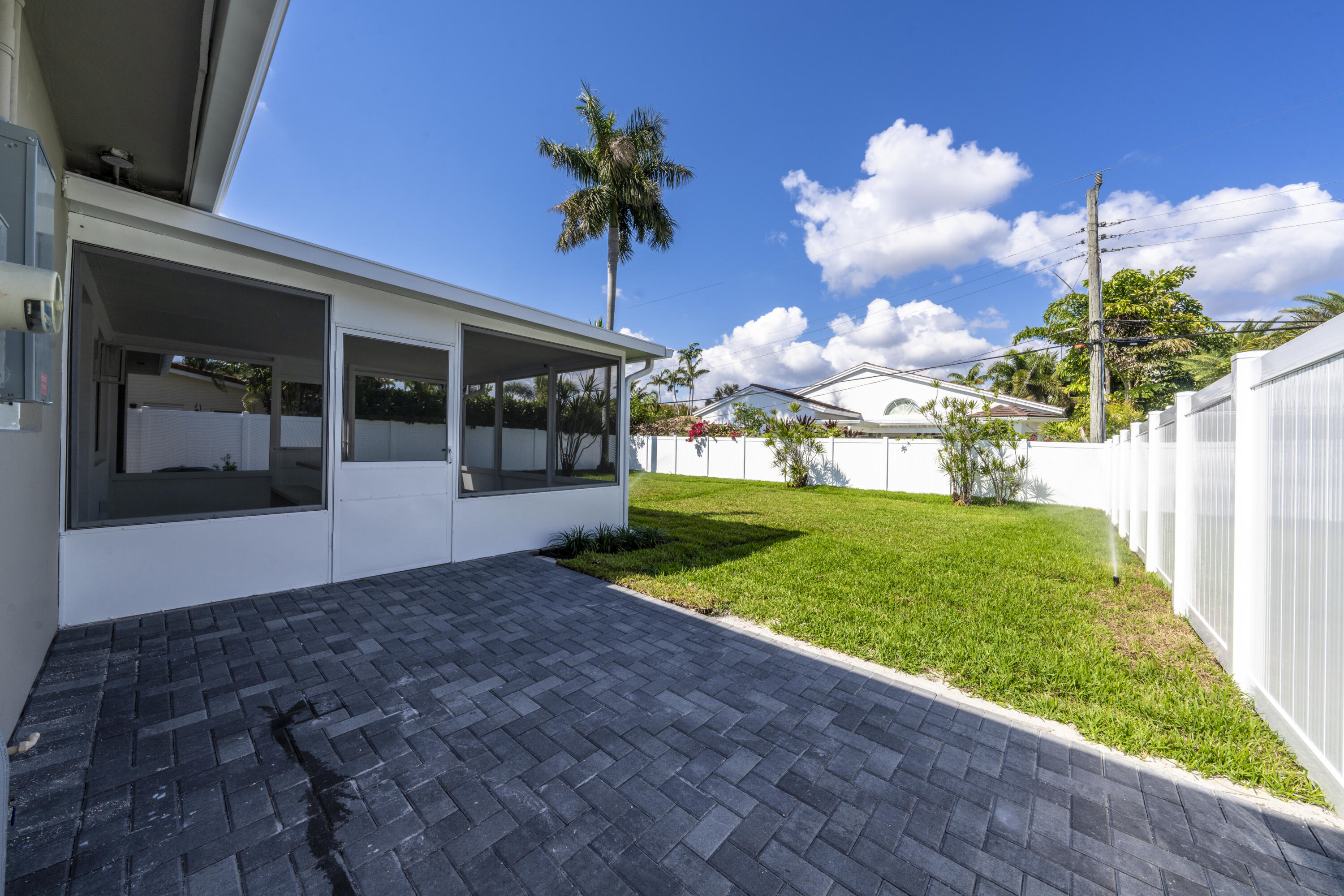 2001 NE 17th, Fort Lauderdale FL 33305