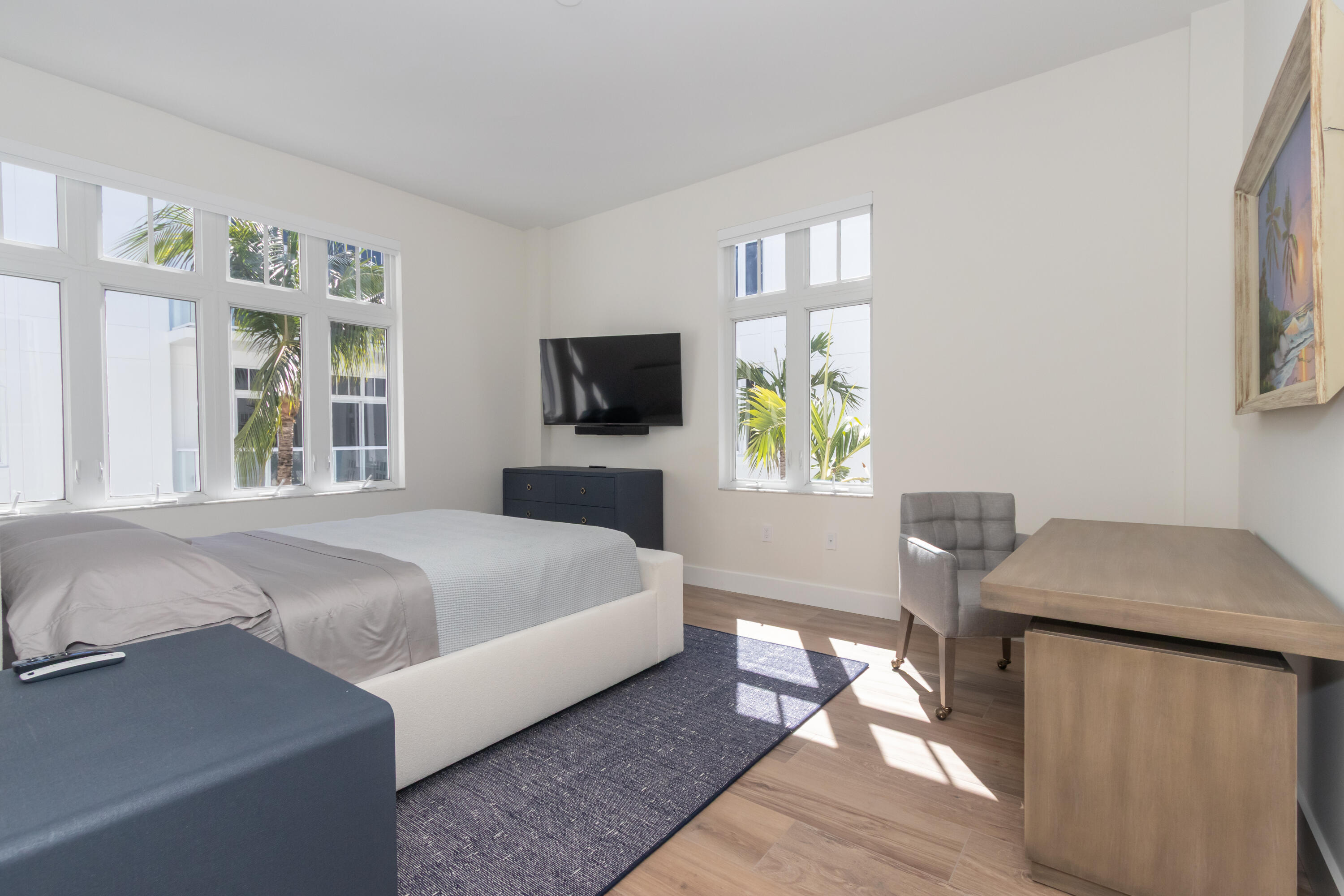 184 Lake #3201, Palm Beach Shores FL 33404