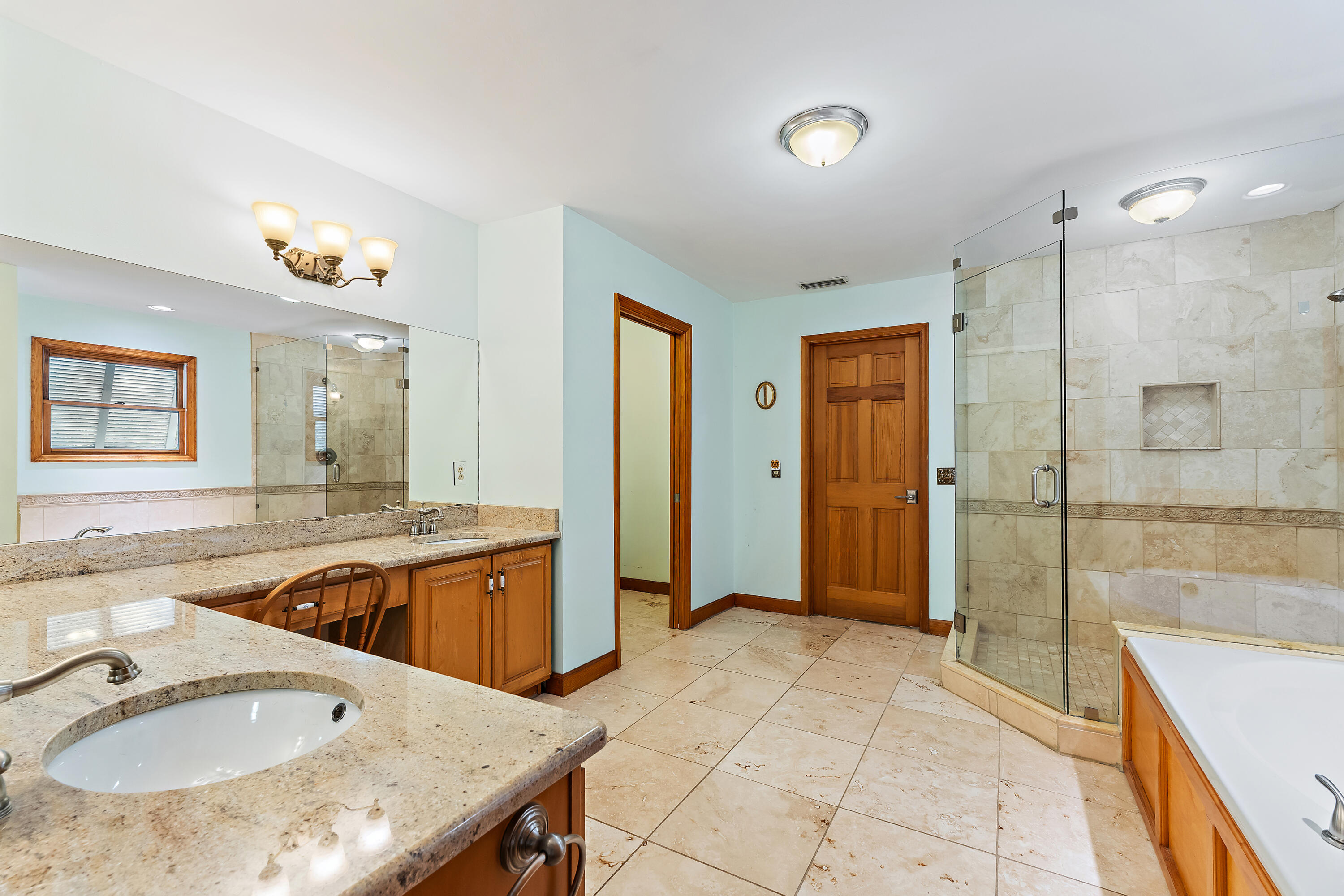 7845 N 167th Ct, Palm Beach Gardens FL 33418