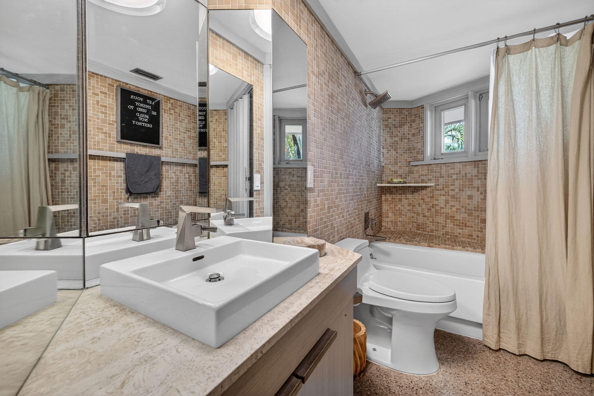 2040 Coral Reef, Lauderdale By The Sea FL 33062