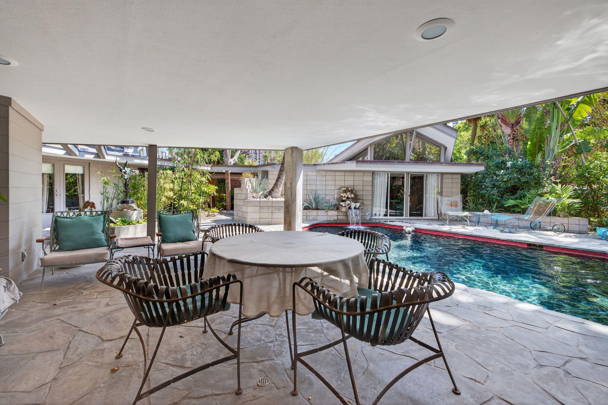 2040 Coral Reef, Lauderdale By The Sea FL 33062
