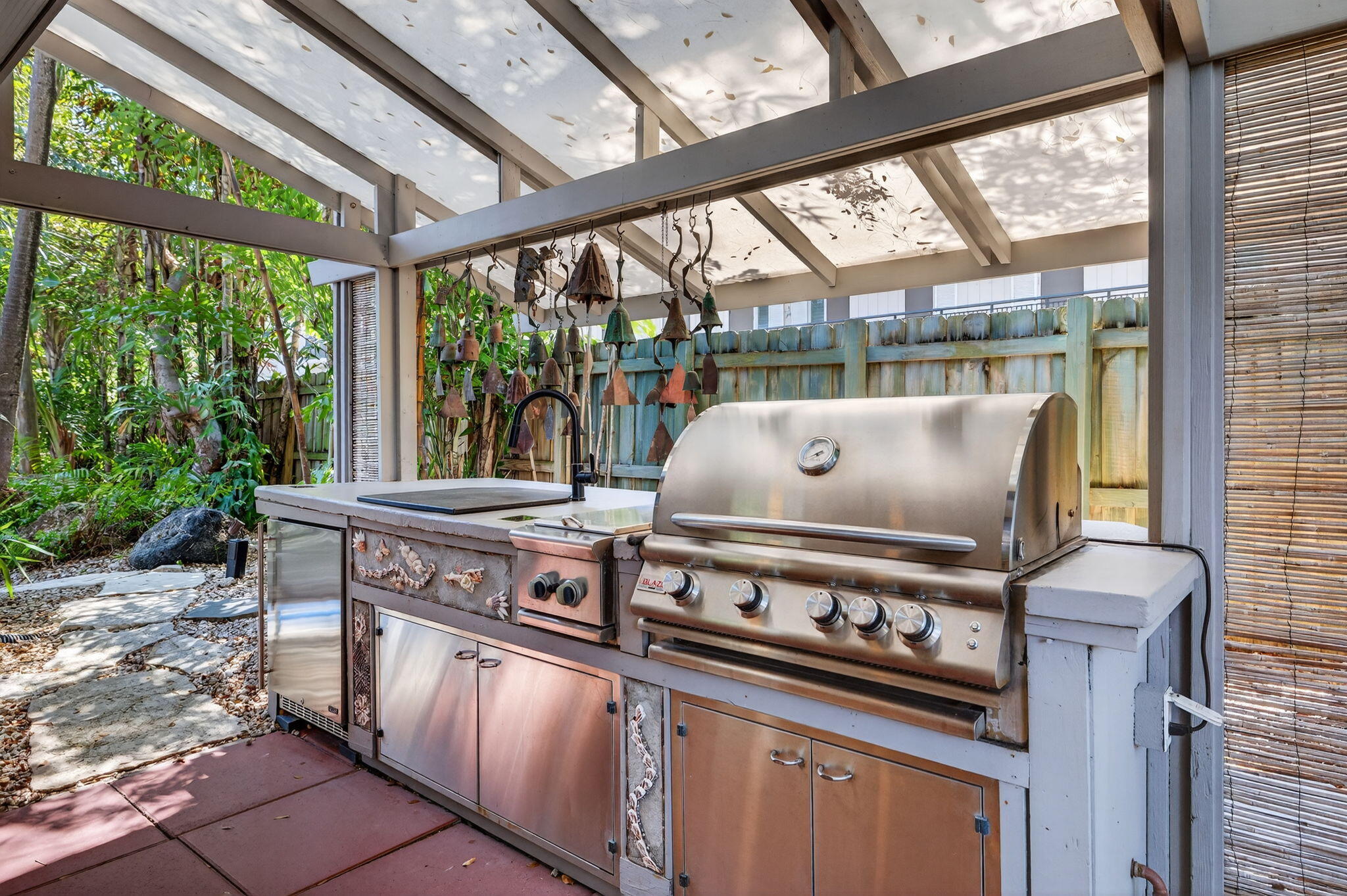 2040 Coral Reef, Lauderdale By The Sea FL 33062