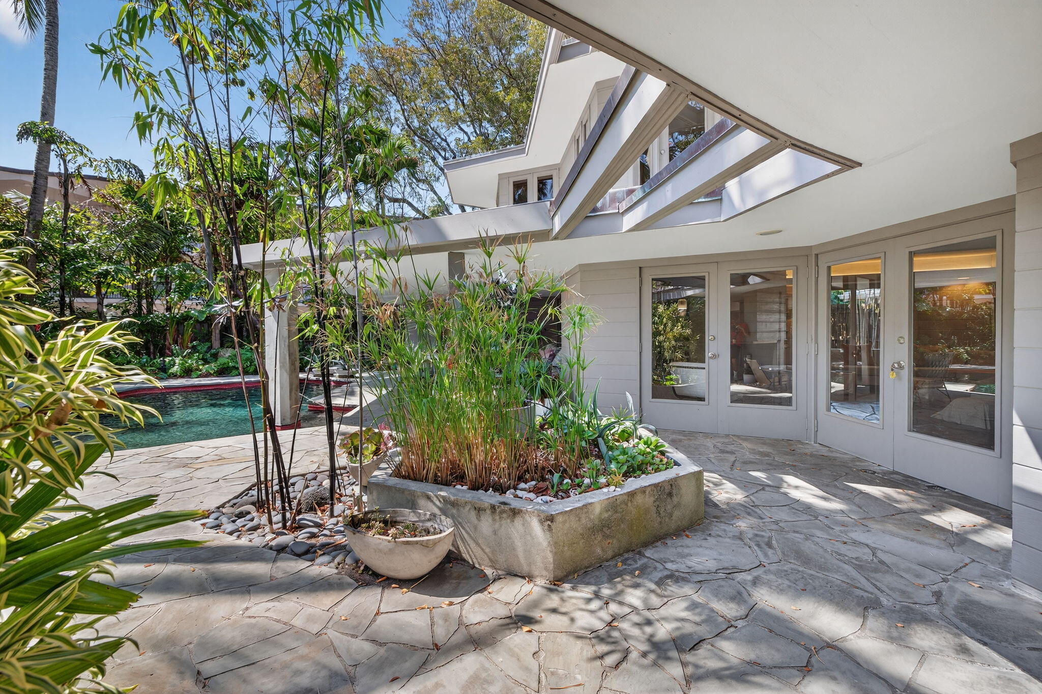 2040 Coral Reef, Lauderdale By The Sea FL 33062