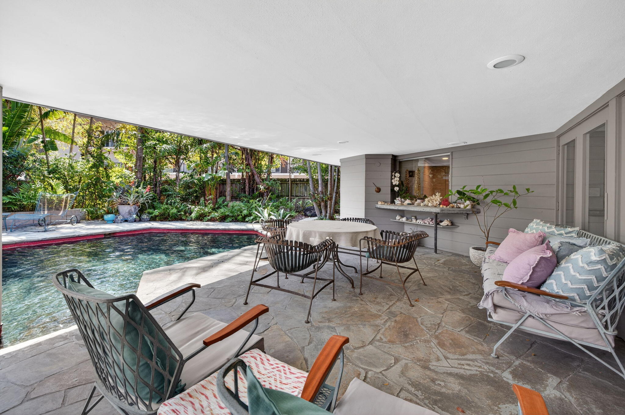 2040 Coral Reef, Lauderdale By The Sea FL 33062