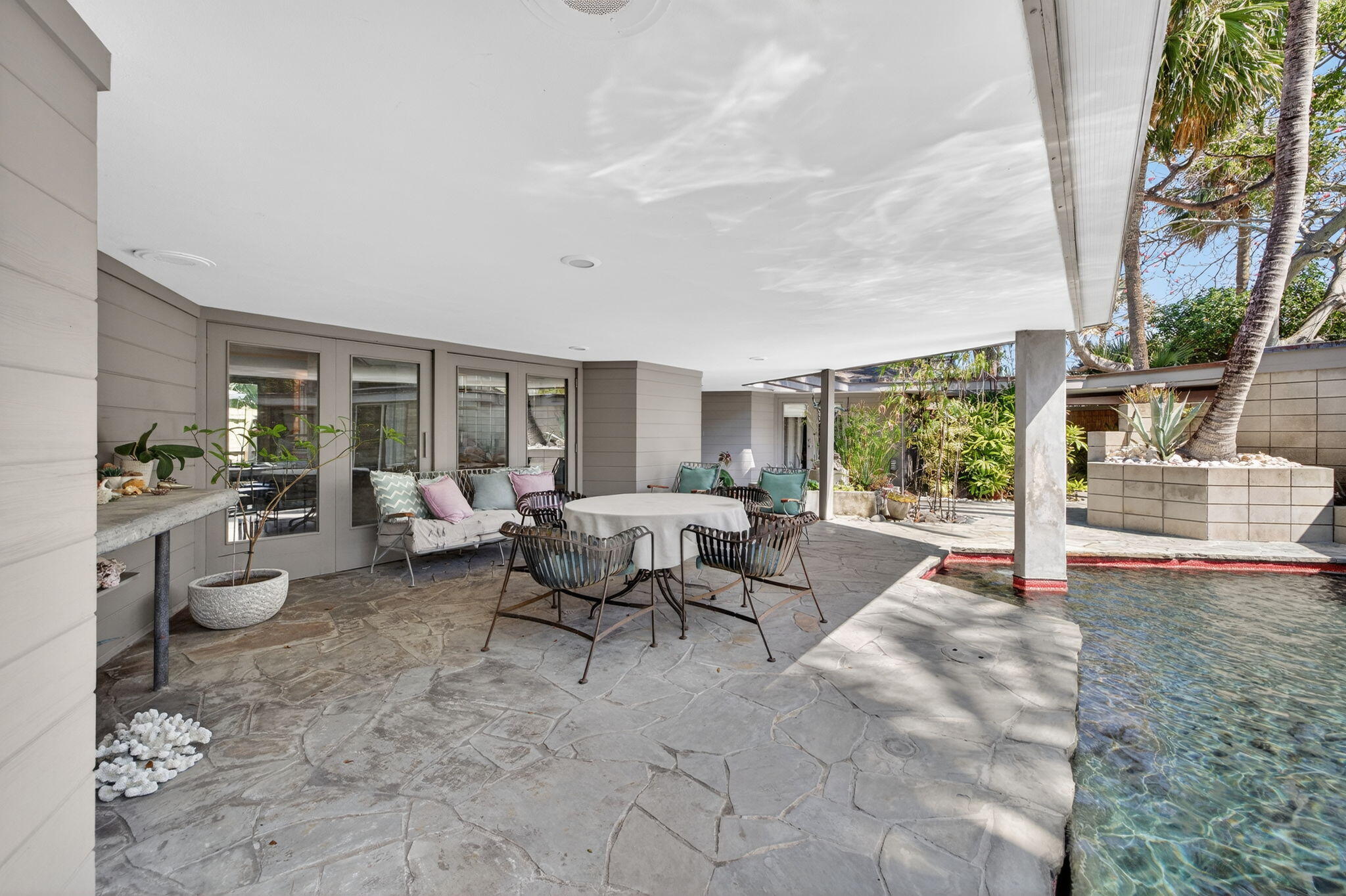 2040 Coral Reef, Lauderdale By The Sea FL 33062