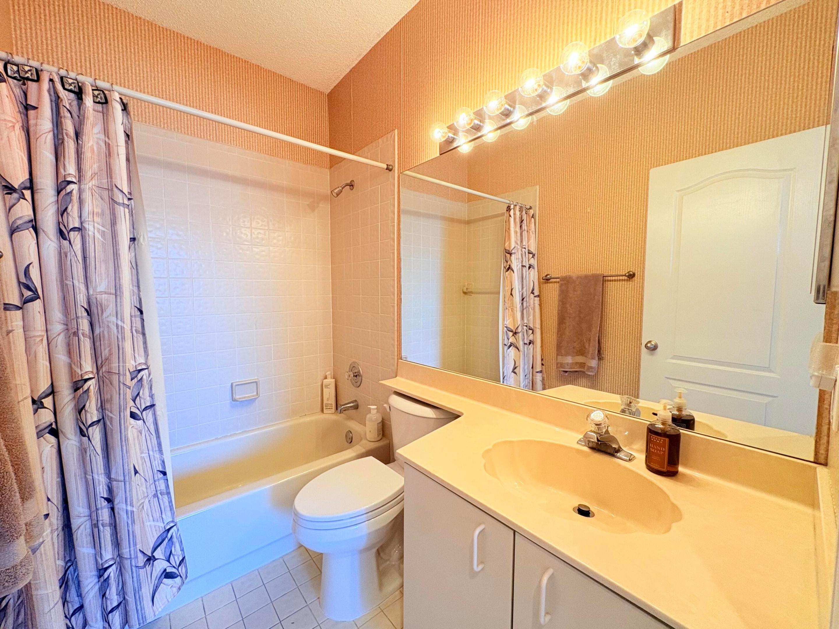 8659 Vía Reale #47u (#4), Boca Raton FL 33496