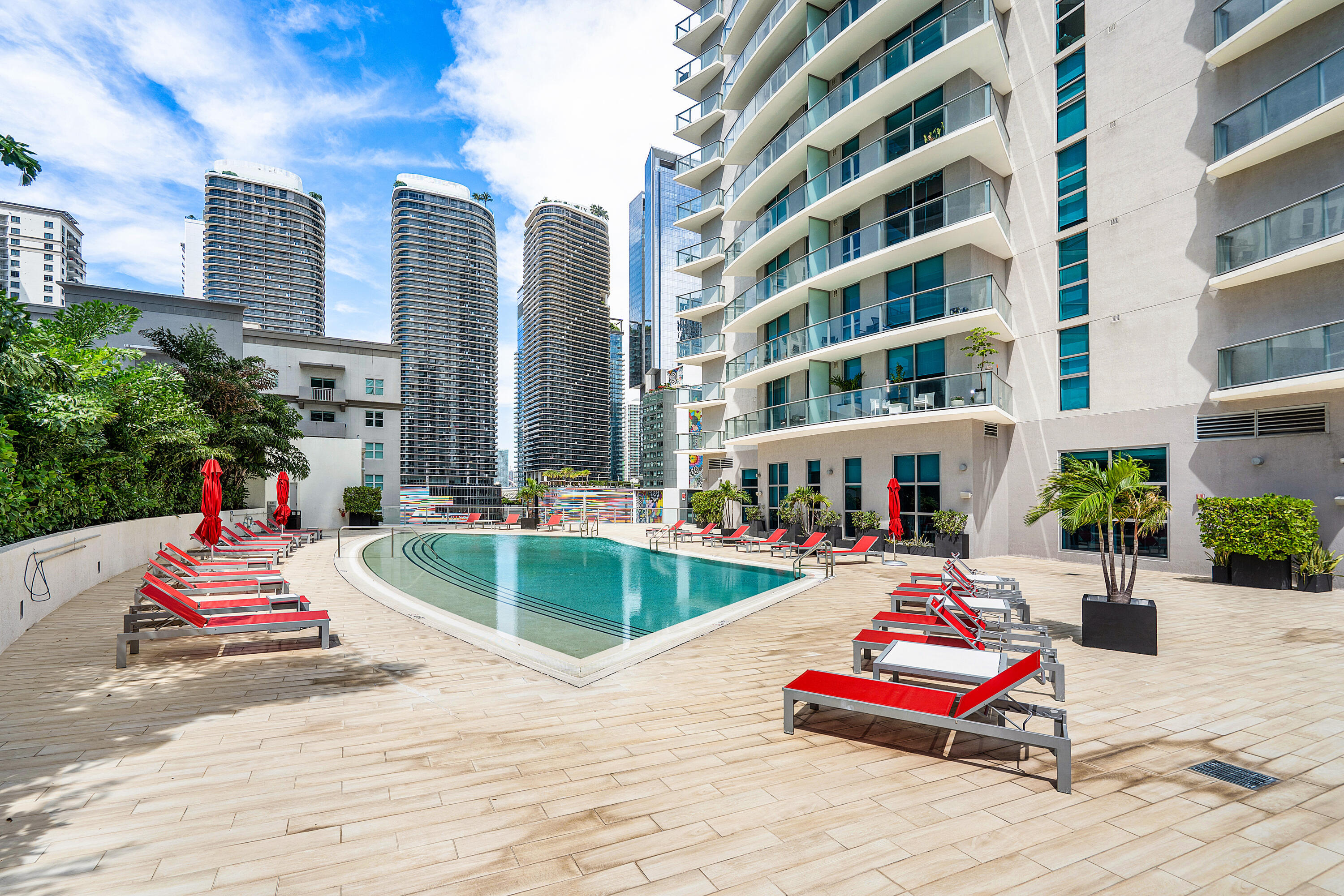 1100 S Miami #3901, Miami FL 33130