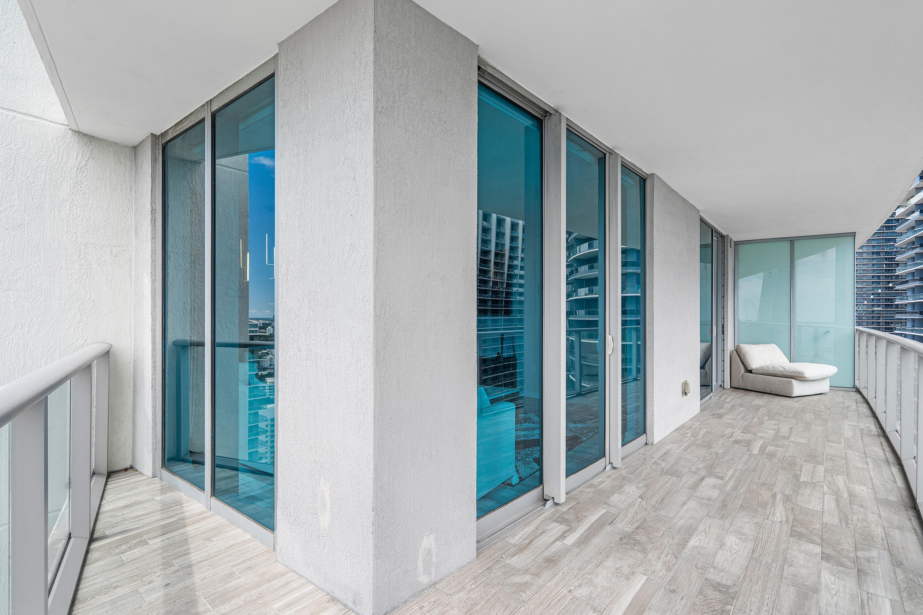 1100 S Miami #3901, Miami FL 33130